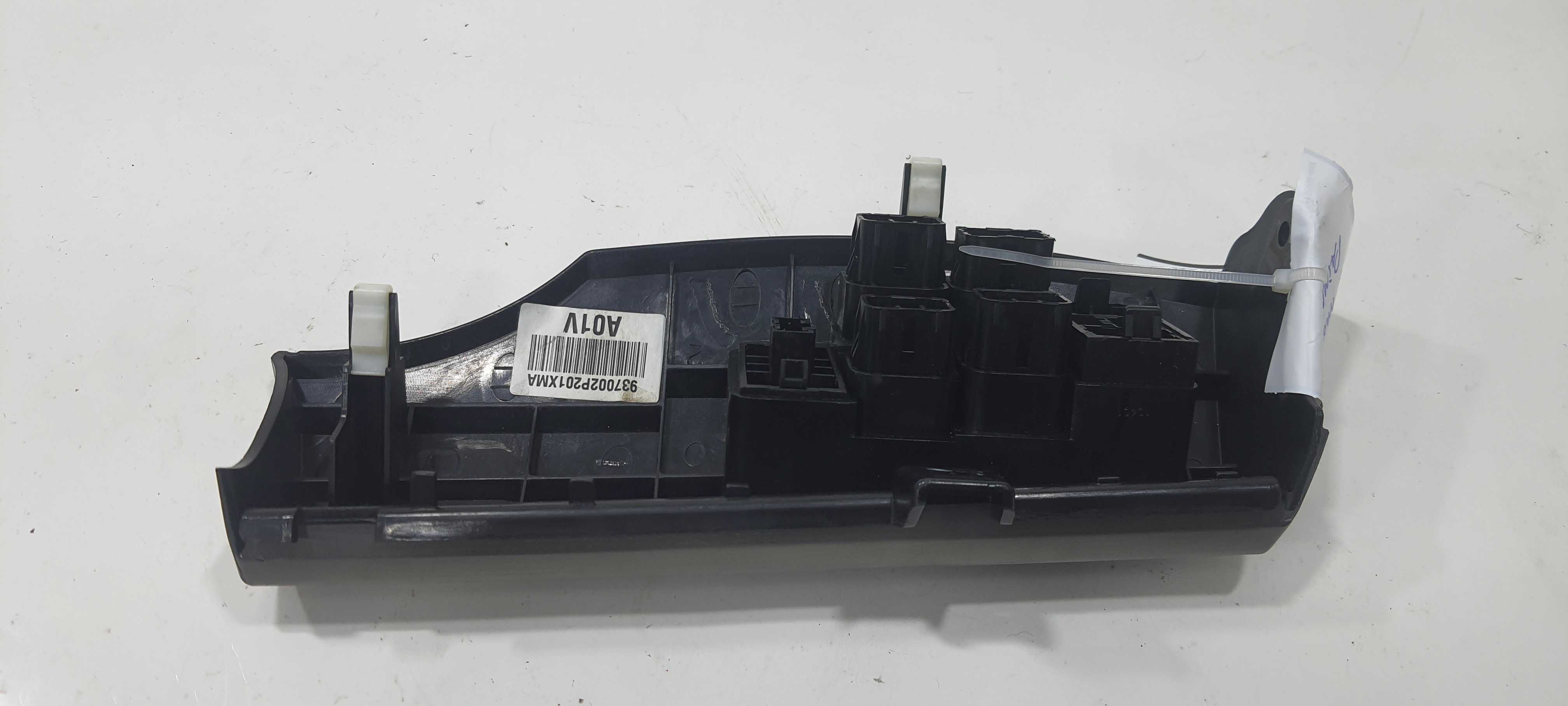 Moldura Do Painel Kia Sorento 2.4 2012 937002p201xma 2