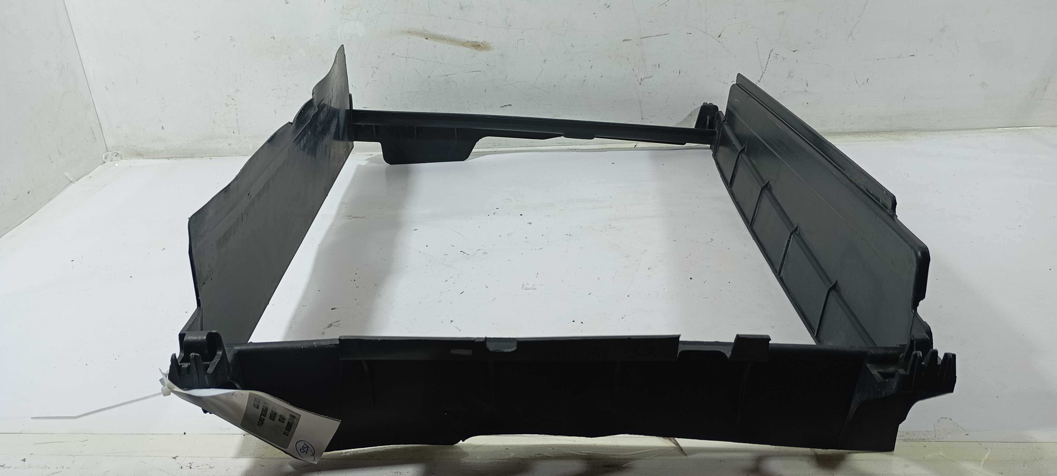 Defletor Radiador Renault Sandero 1.0 2020 215593158r 4