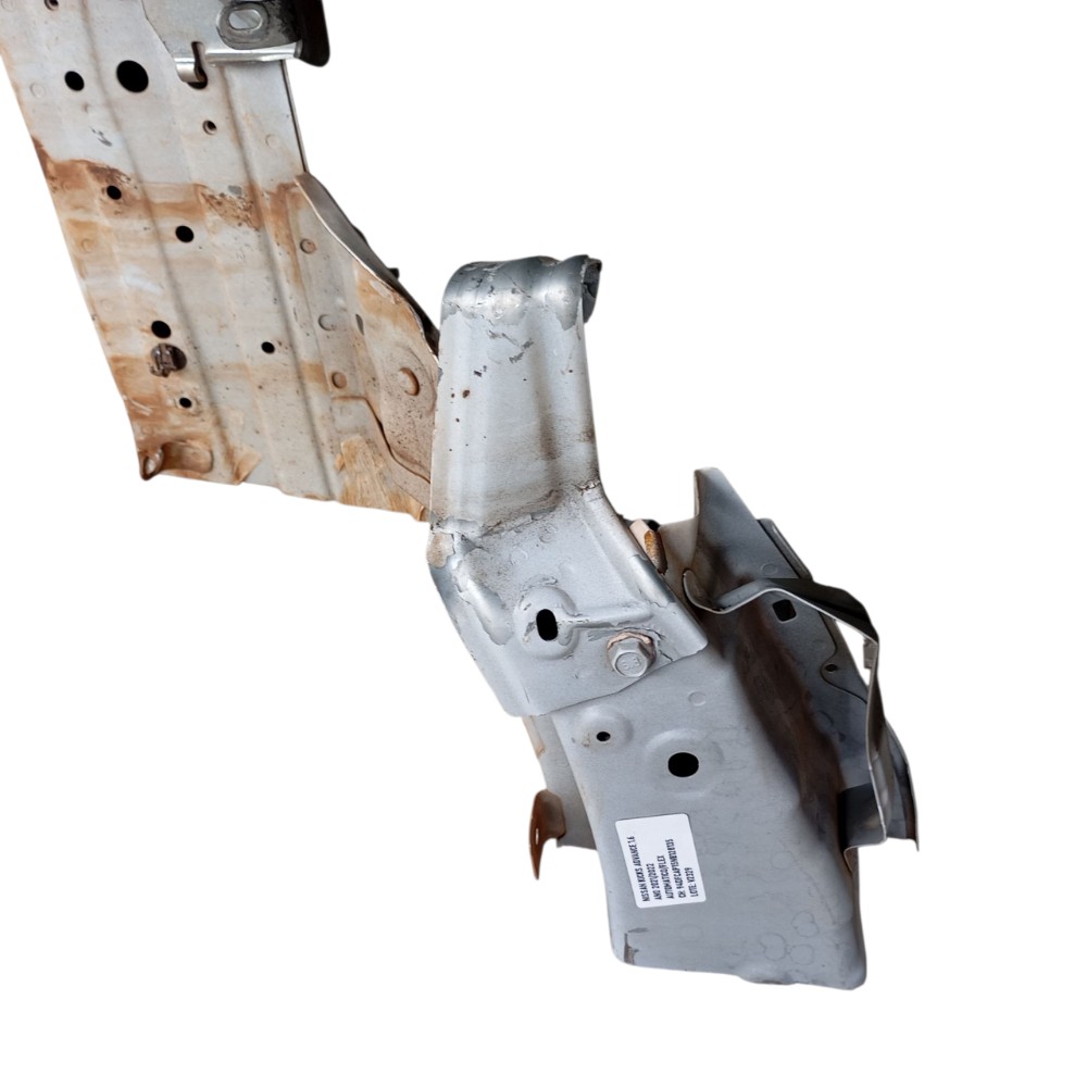 Ponta Longarina Esquerda Nissan Kicks 2022 F22115efmh Branco 4