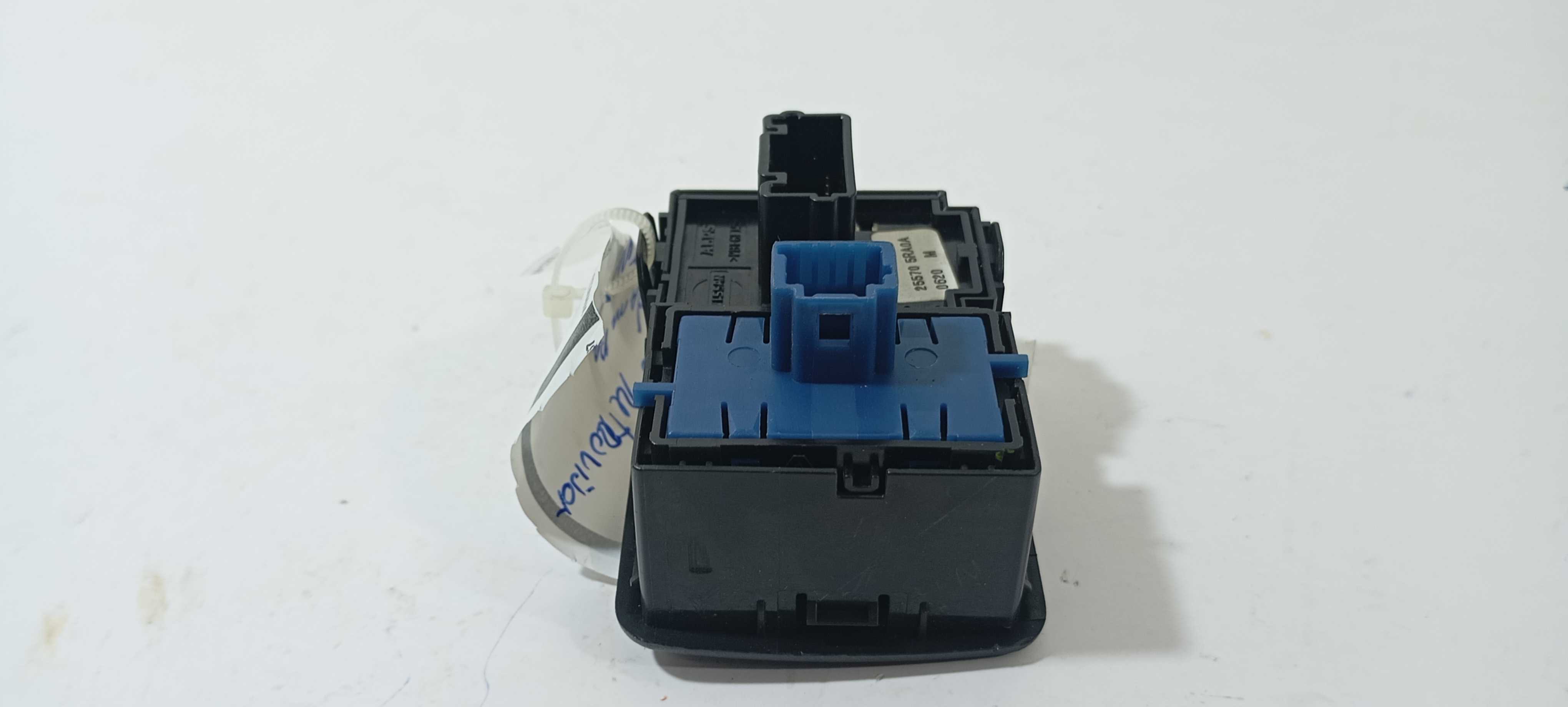 Botão Retrovisor E Porta Mala Renault Kwid 2021 255705ra0a 6