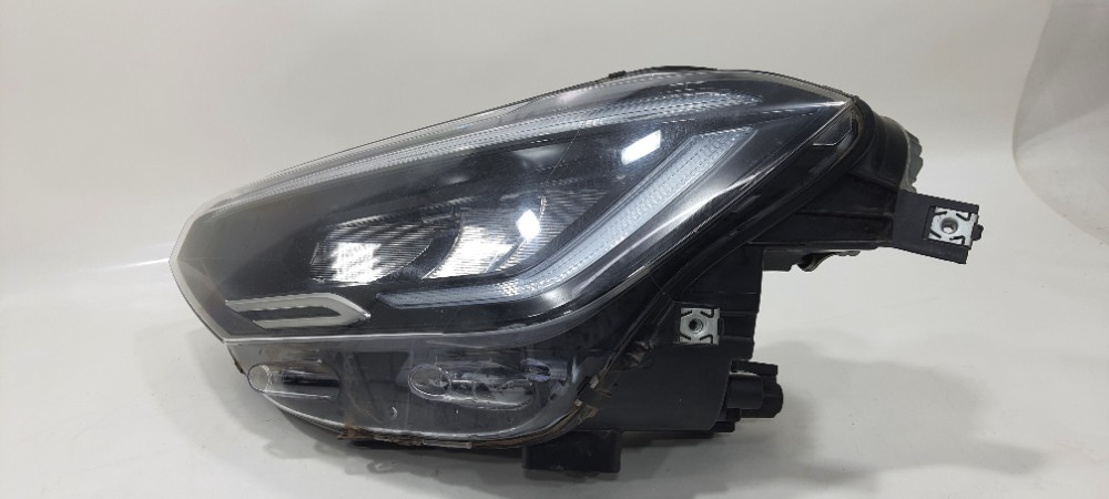 Farol Esquerdo Volkswagen Virtus/nivus 1.0 2023 2g5941035a Esquerdo/motorista