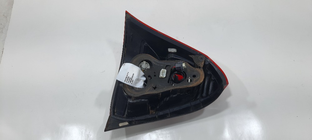 Lanterna Direita Toyota Etios Sedan 1.5 2014 0490198 Direito/passageiro Vermelha 4