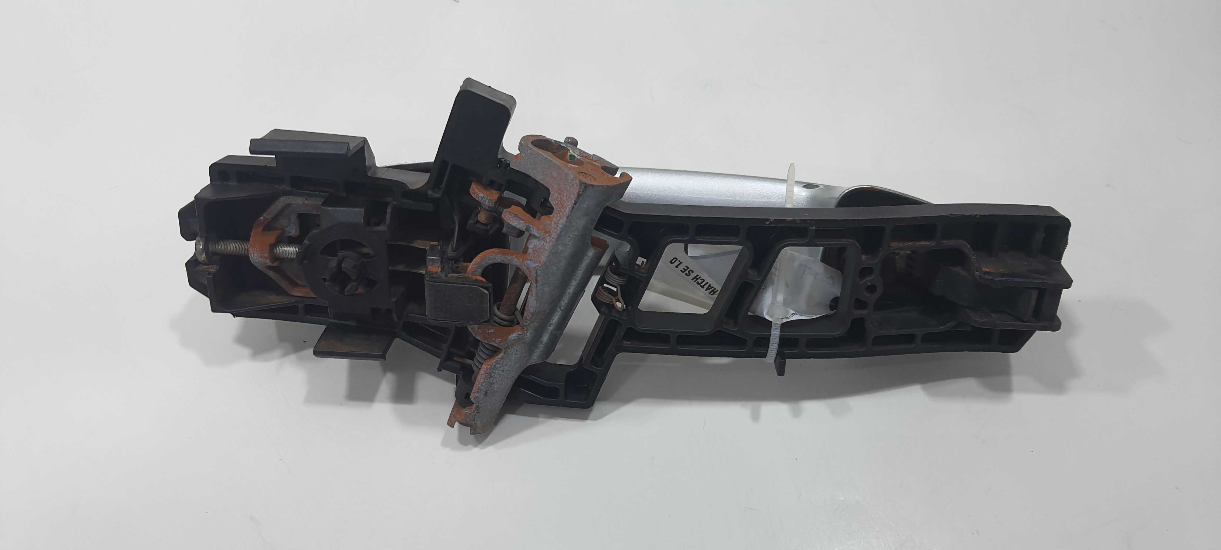 Maçaneta Ext Tras Esquerda Ford Ka 1.0 2020 Ja6ba224a37aa Cinza Traseira 2