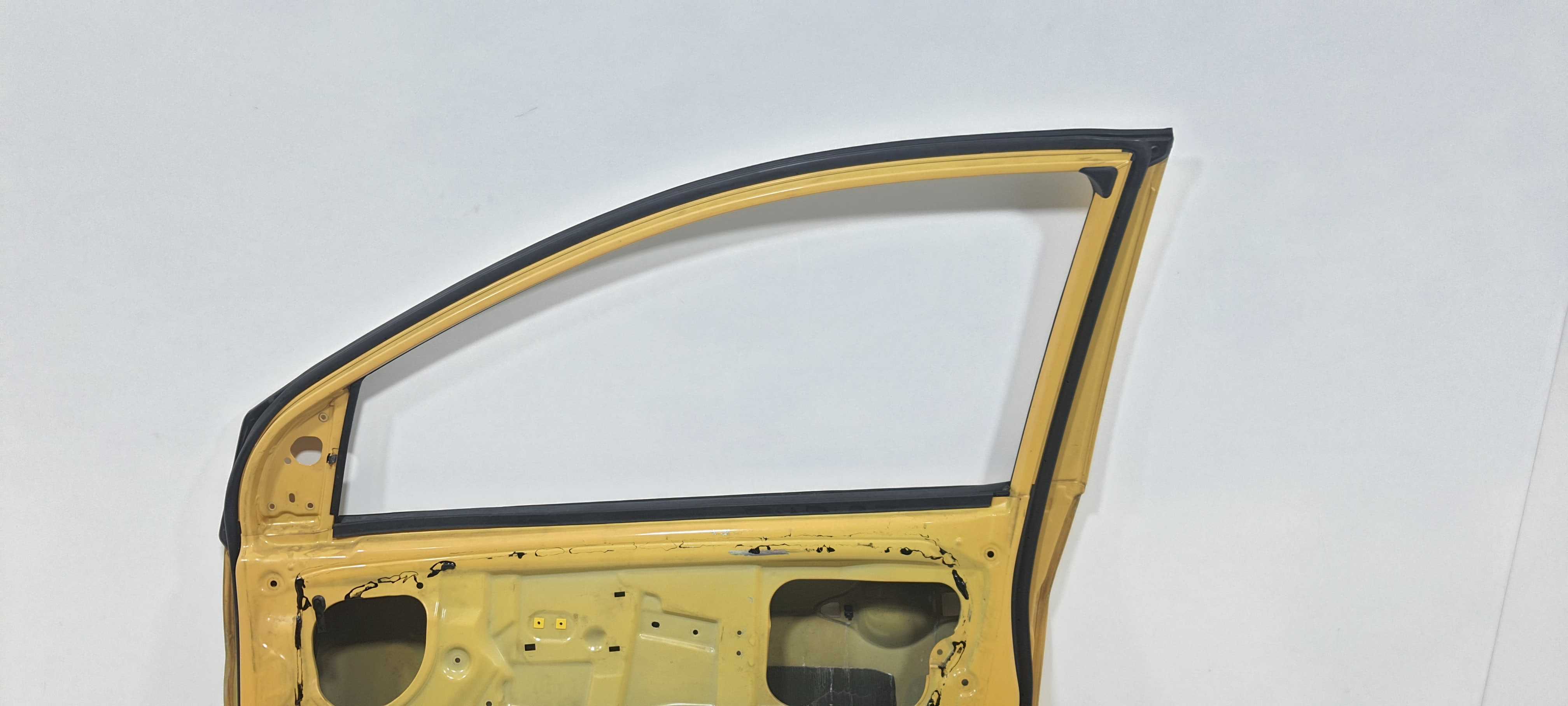 Porta Dianteira Direita Kia Picanto Ex4 1.0 2012 V2302 5