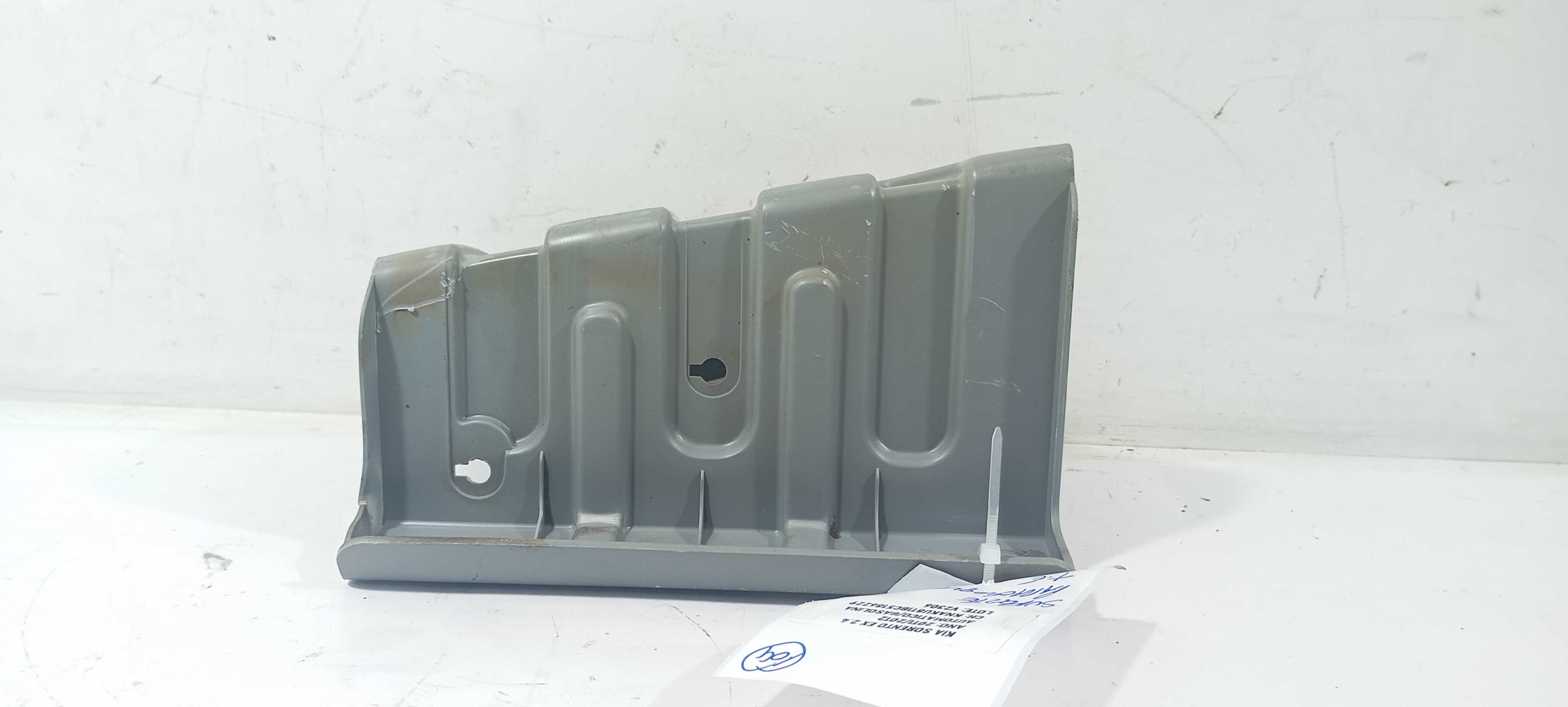Suporte Parachoque Tras. E. Kia Sorento 2.4 12 866712p000 3
