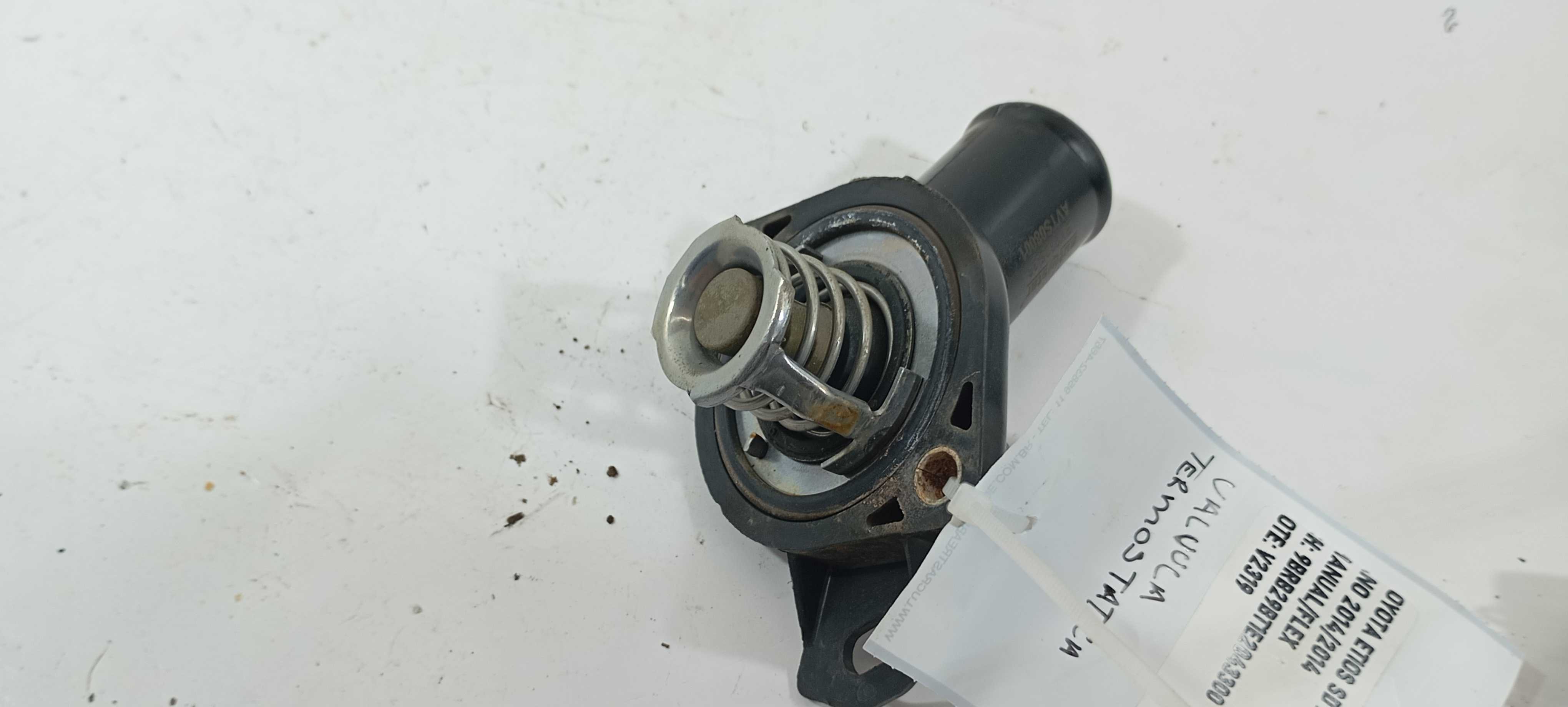 Valvula Termostática Toyota Etios 1.5 2014 1634047010 2