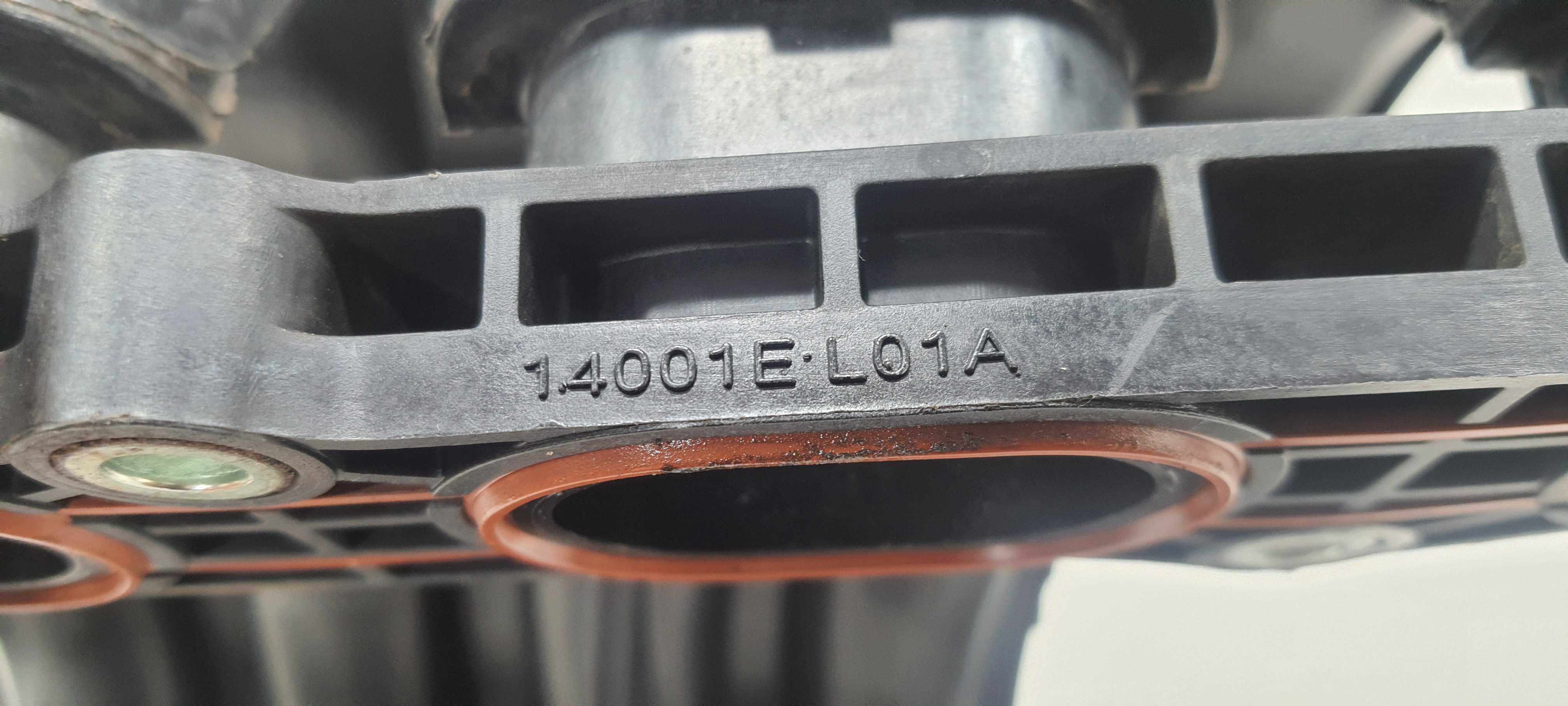 Coletor Admissão Nissan Tiida Sedan 1.8 2012 V2305 7