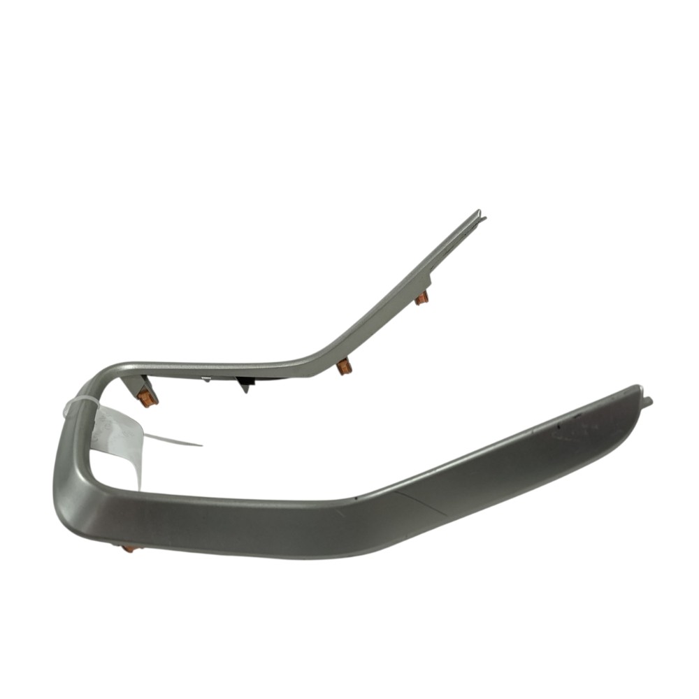 Moldura Console Central Suzuki S-cross 2016 7581161m0 Prata 2