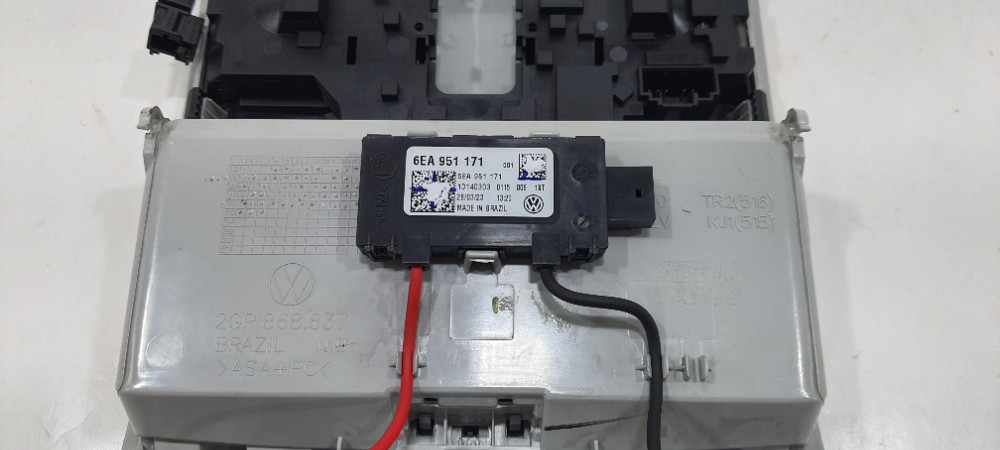 Luz Teto Dianteira Volkswagen Virtus Turbo 2023 2gp868837 9