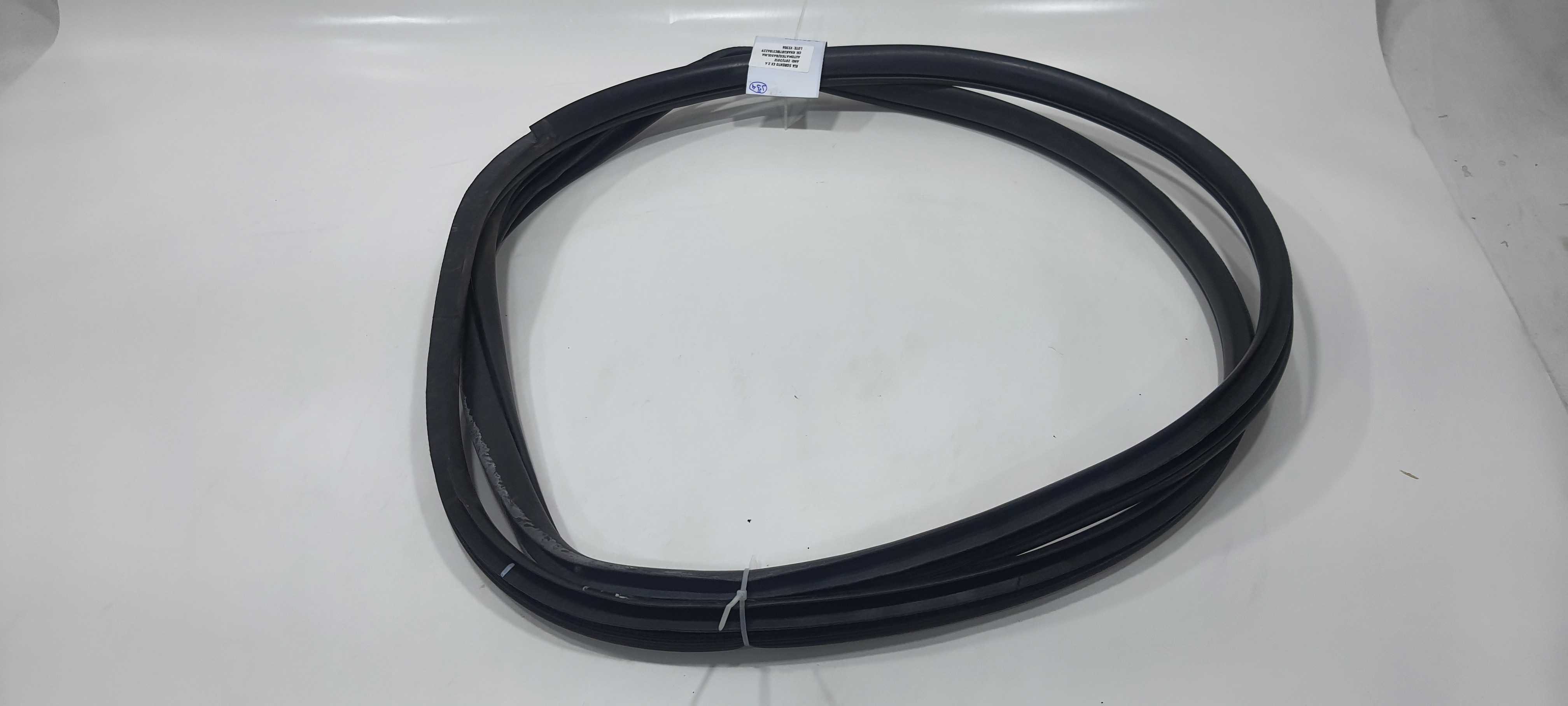Borracha Porta Tras Esquerdo Kia Sorento 2.4 2012 821402p000 2