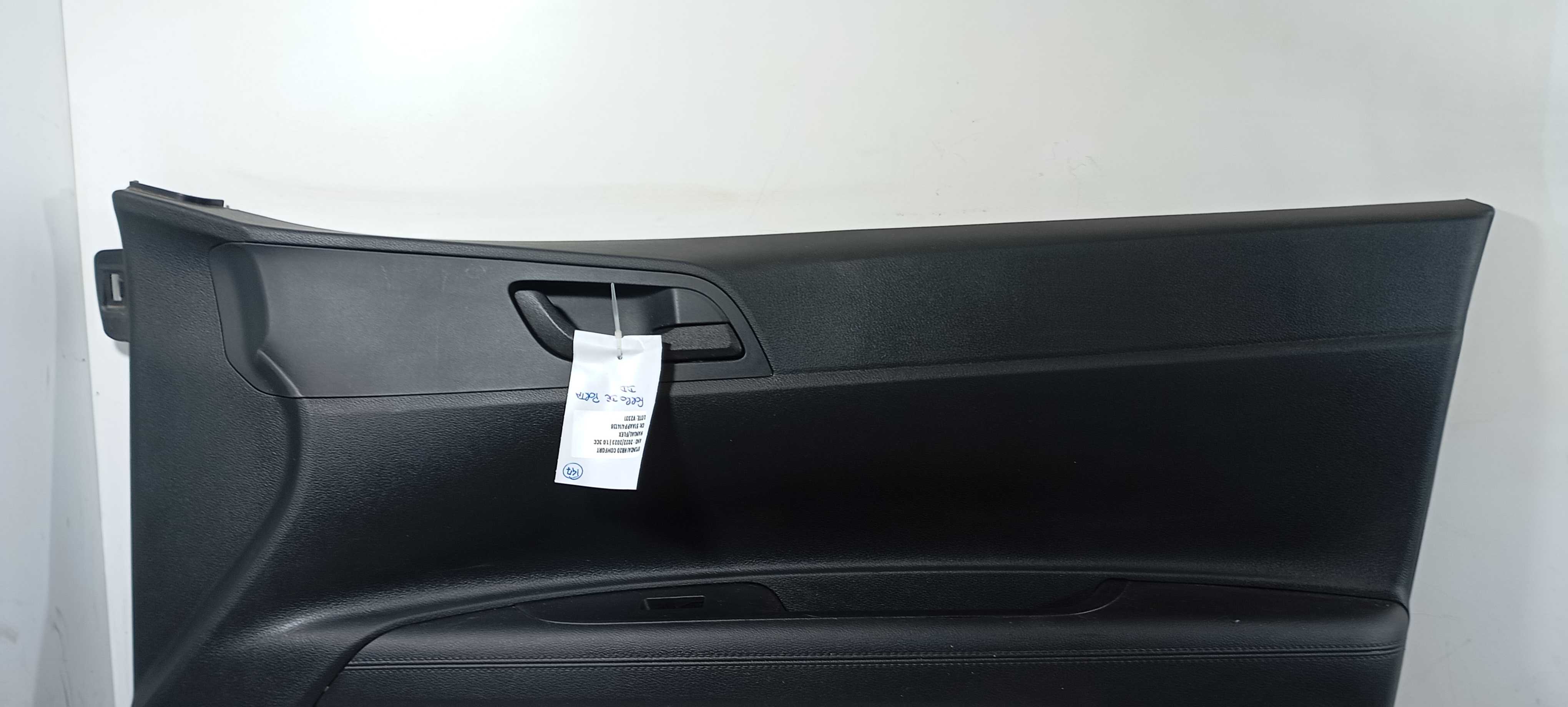 Forro Porta Dianteiro Direito Hb20 Comfort 2023 82320r1010 2
