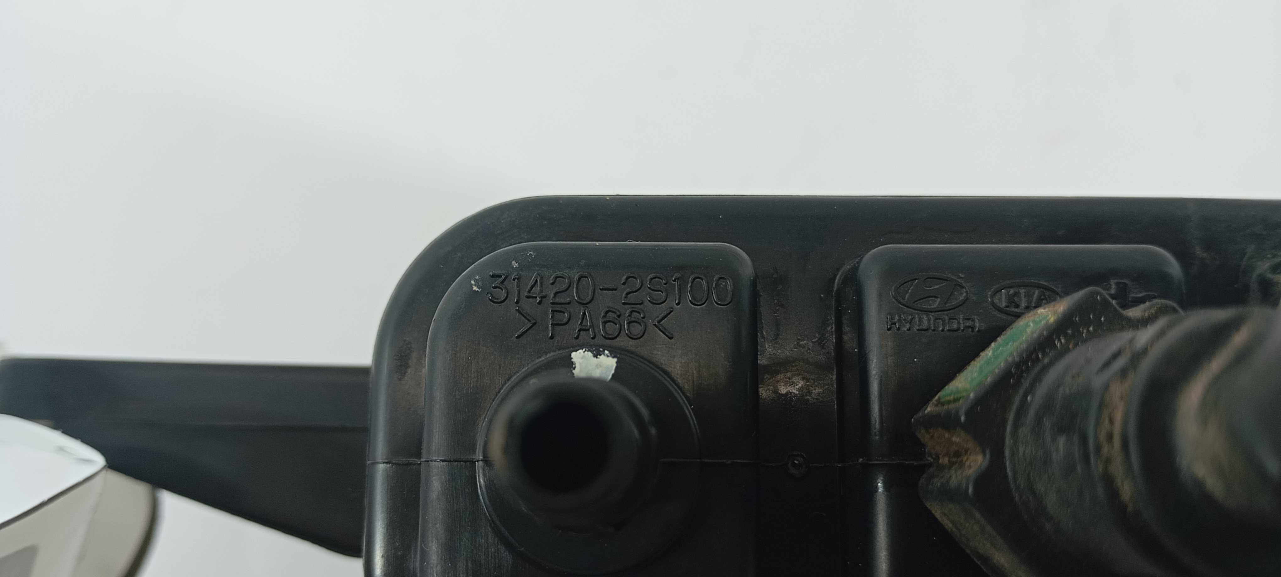 Filtro Canister Hyundai Ix35 2.0 2012 314202s100 Preto 6