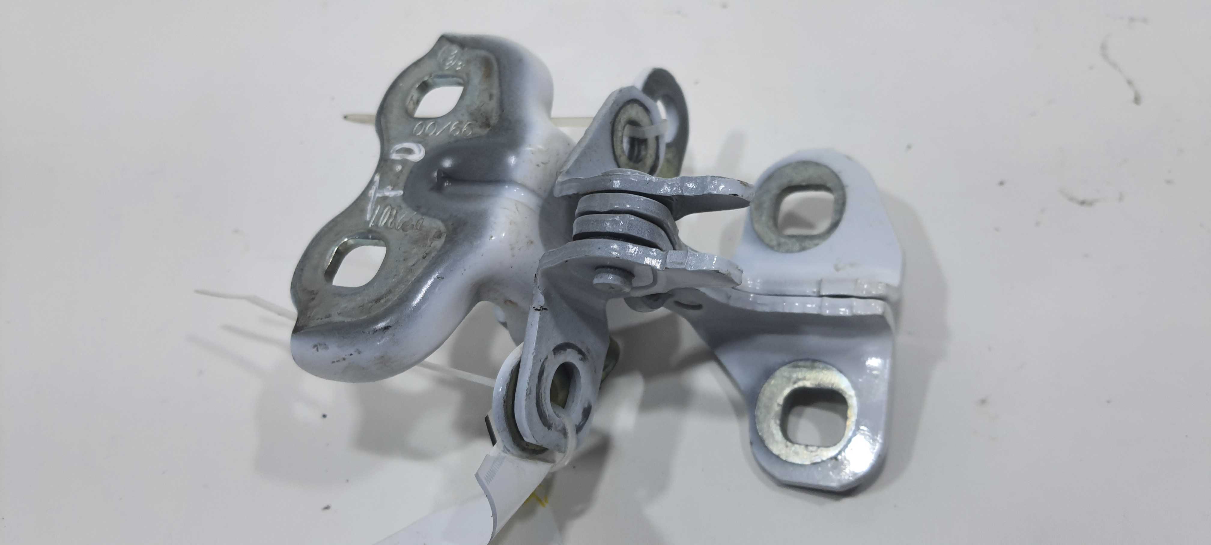 Dobradiça Porta T. Direita Gm Onix Sedan Lt 1.0 2024 V2303 3