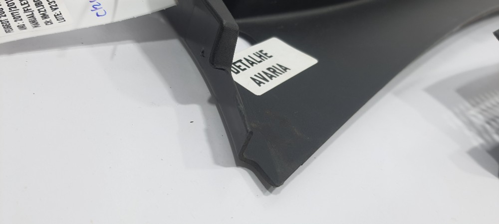 Churrasqueira Detalhe Peugeot 208 1.2 2018 9677425380 1