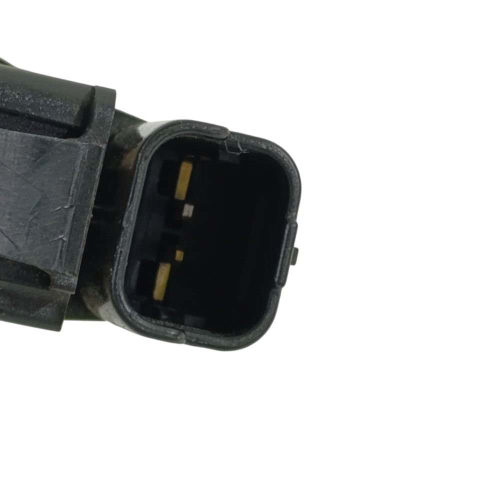 Botão tampa traseira Peugeot 208 ano 2024 95835T02 6