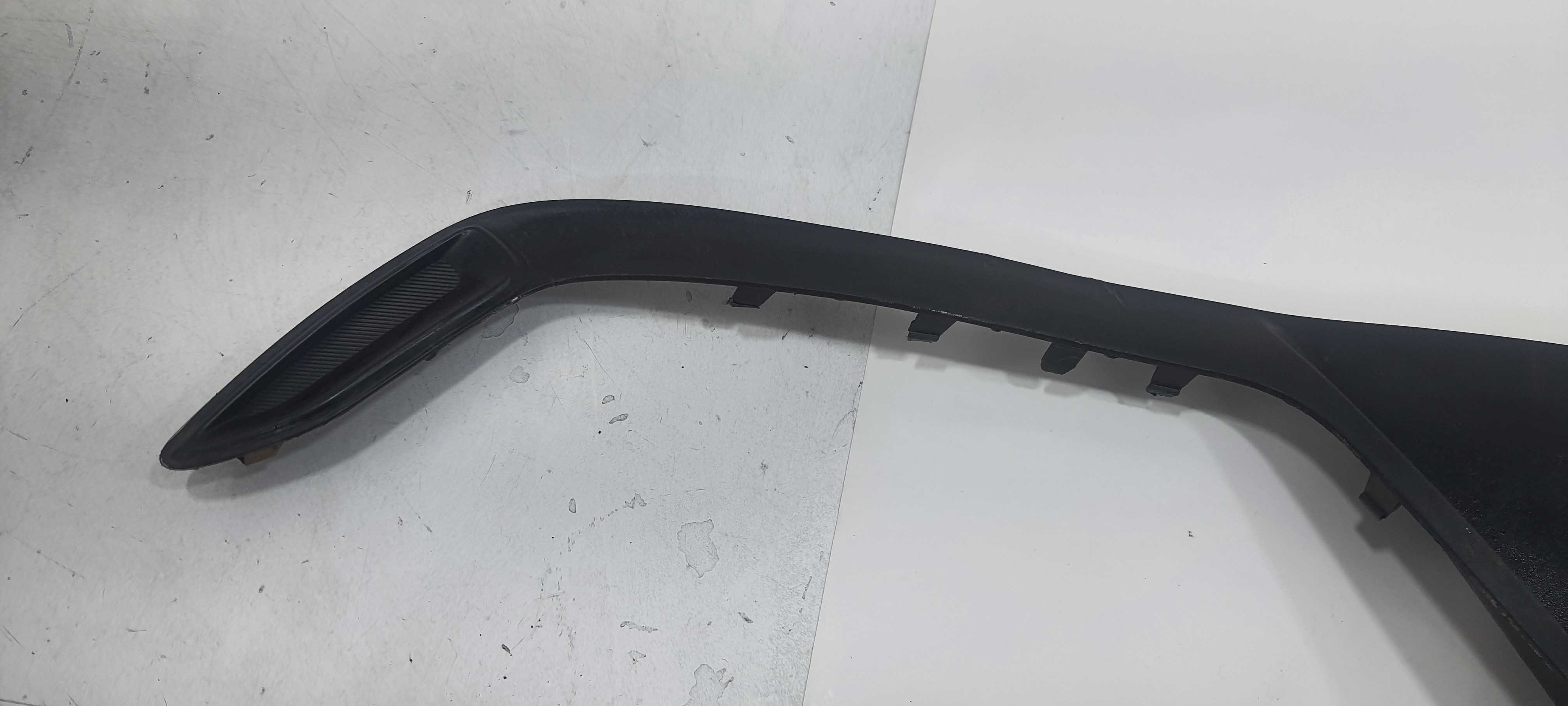 Aplique Parachoque Tras Ford Ka Hatch 1.0 2020 J7bb17k922lbw Preto 6