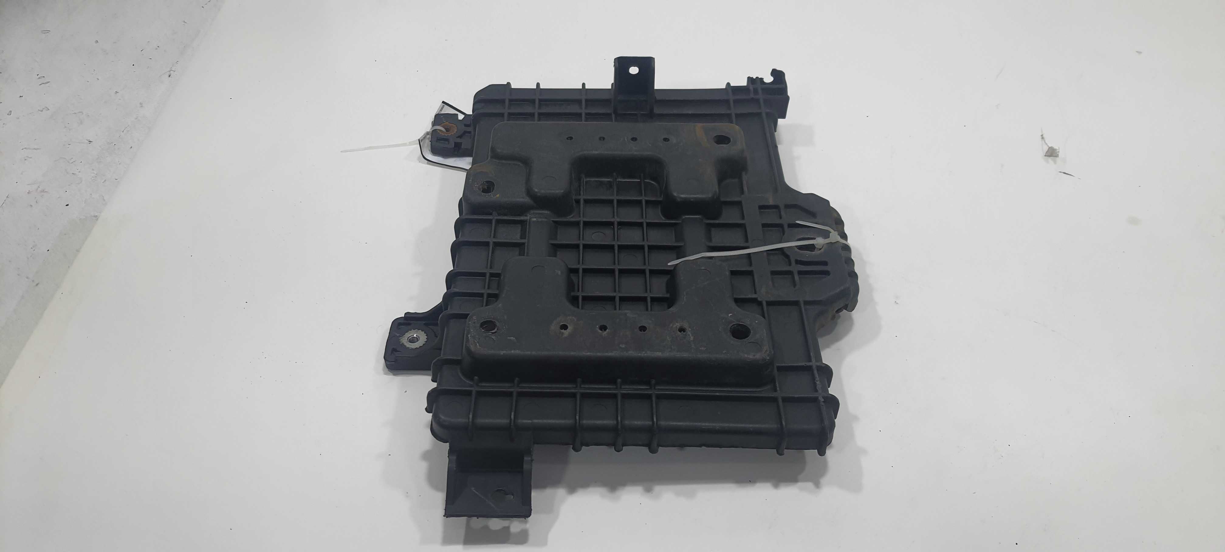 Base Bateria Kia Sorento 2.4 2012 371502p000 2