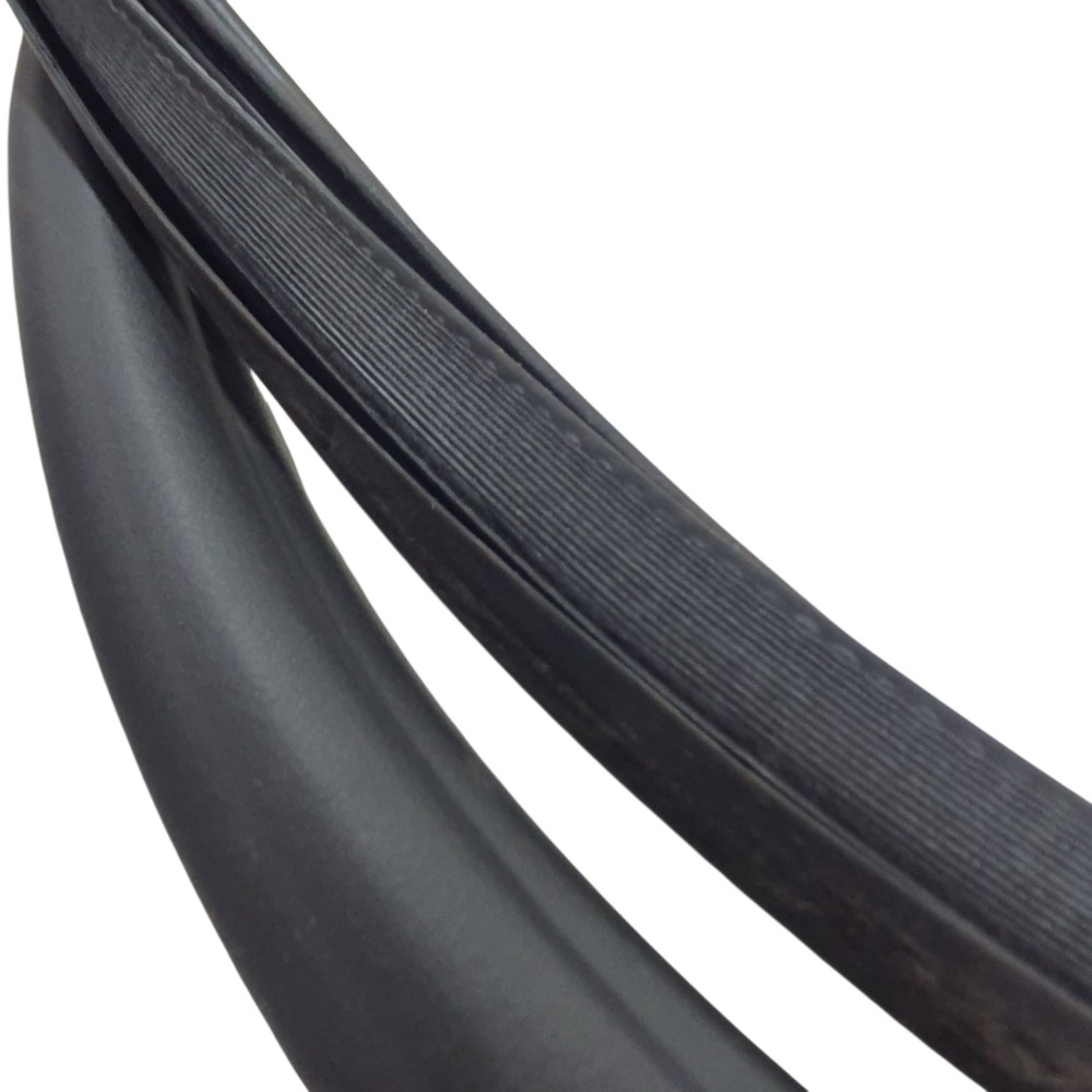 Borracha Traseira Esquerda Gm Tracker Lt 1.4 2018 95358694 4