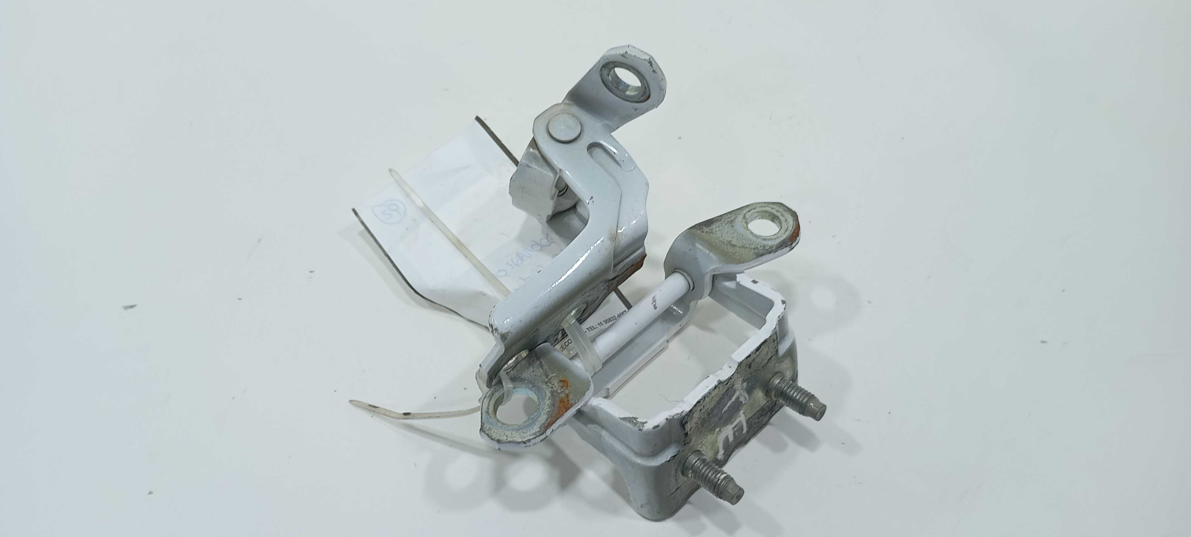 Dobradiça Porta Tras Esq Nissan March Sv 1.0 2016 9787051m0a 2