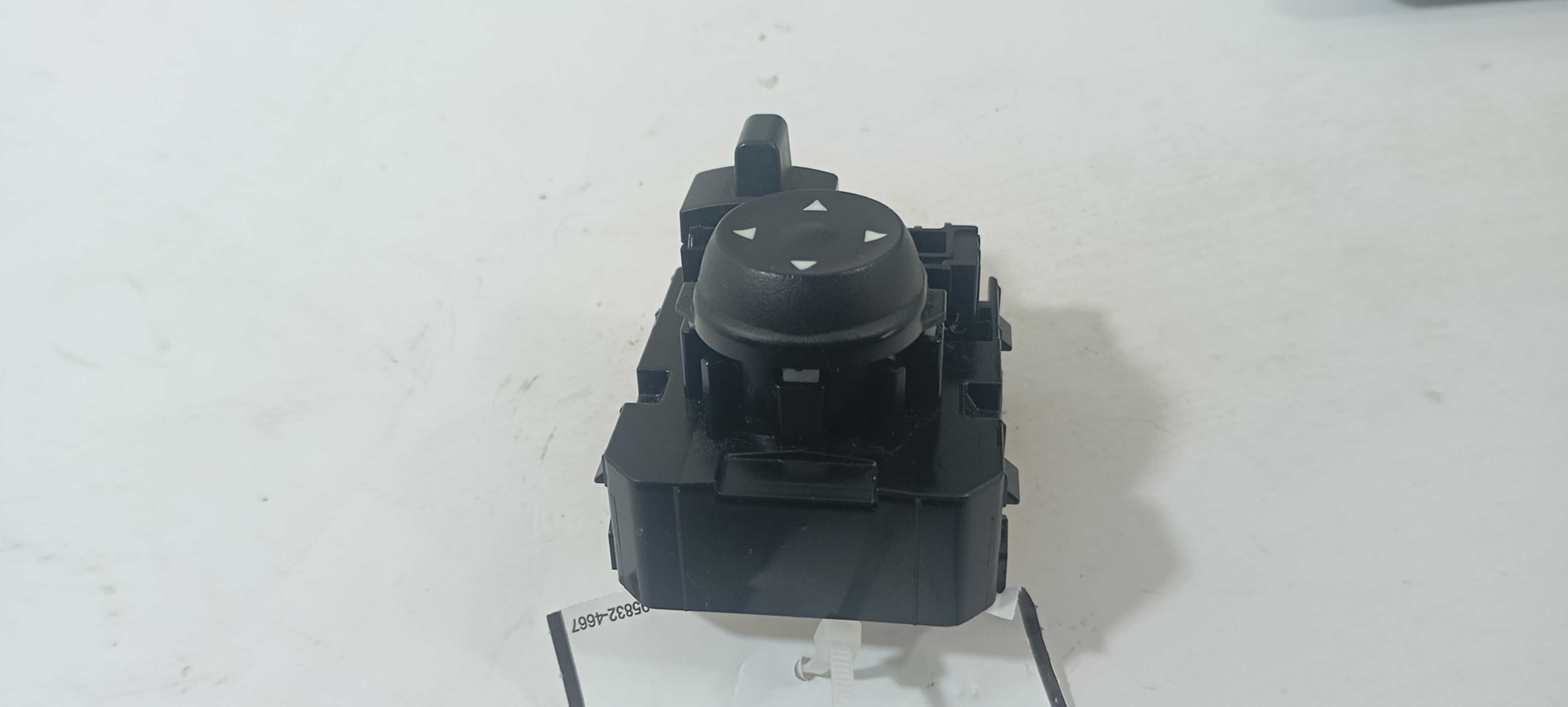 Botão Retrovisor Hyundai Hb20 Vision 1.0 2021 299207302 6