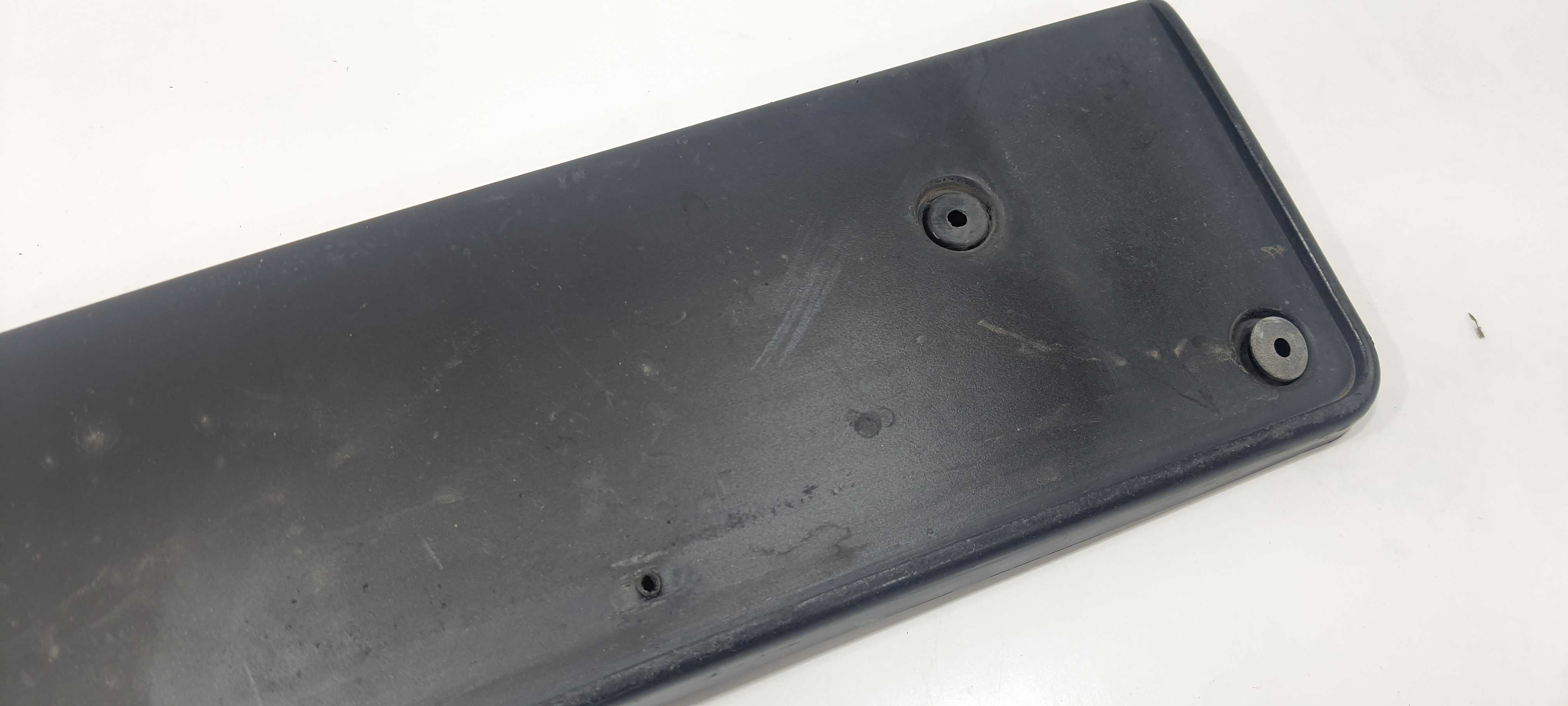 Suporte Placa Tras Volkswagen Jetta Trendline 1.4 2016 V2297 2