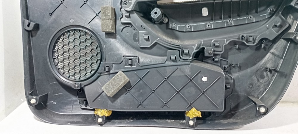 Forro Porta Dianteiro Esq Renault Sandero 1.0 2020 809002255 6