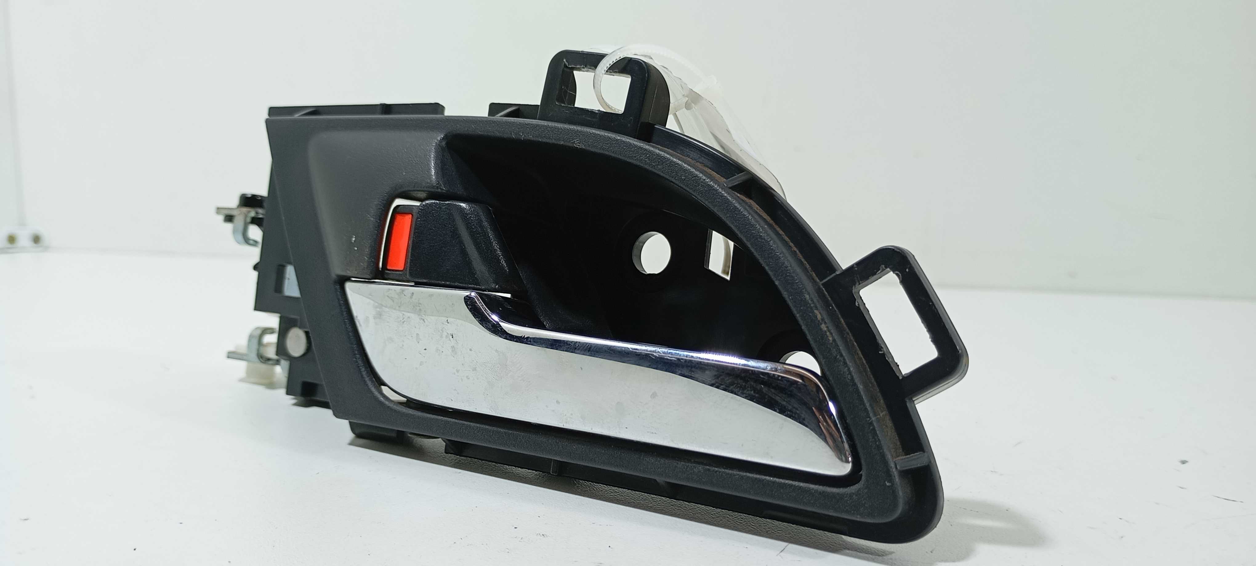 Maçaneta Interna Traseira E. Honda Crv Lx 2.0 2010 V2289 Preto Traseira 7