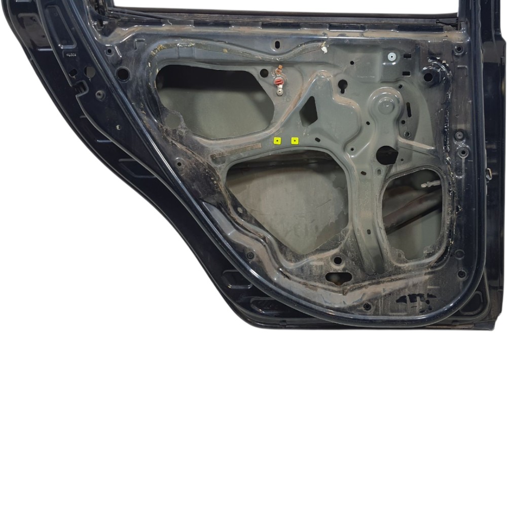 Porta Traseira Esquerda Detalhe Toyota Etios 2014 801013479r Traseira Esquerda Preto 2