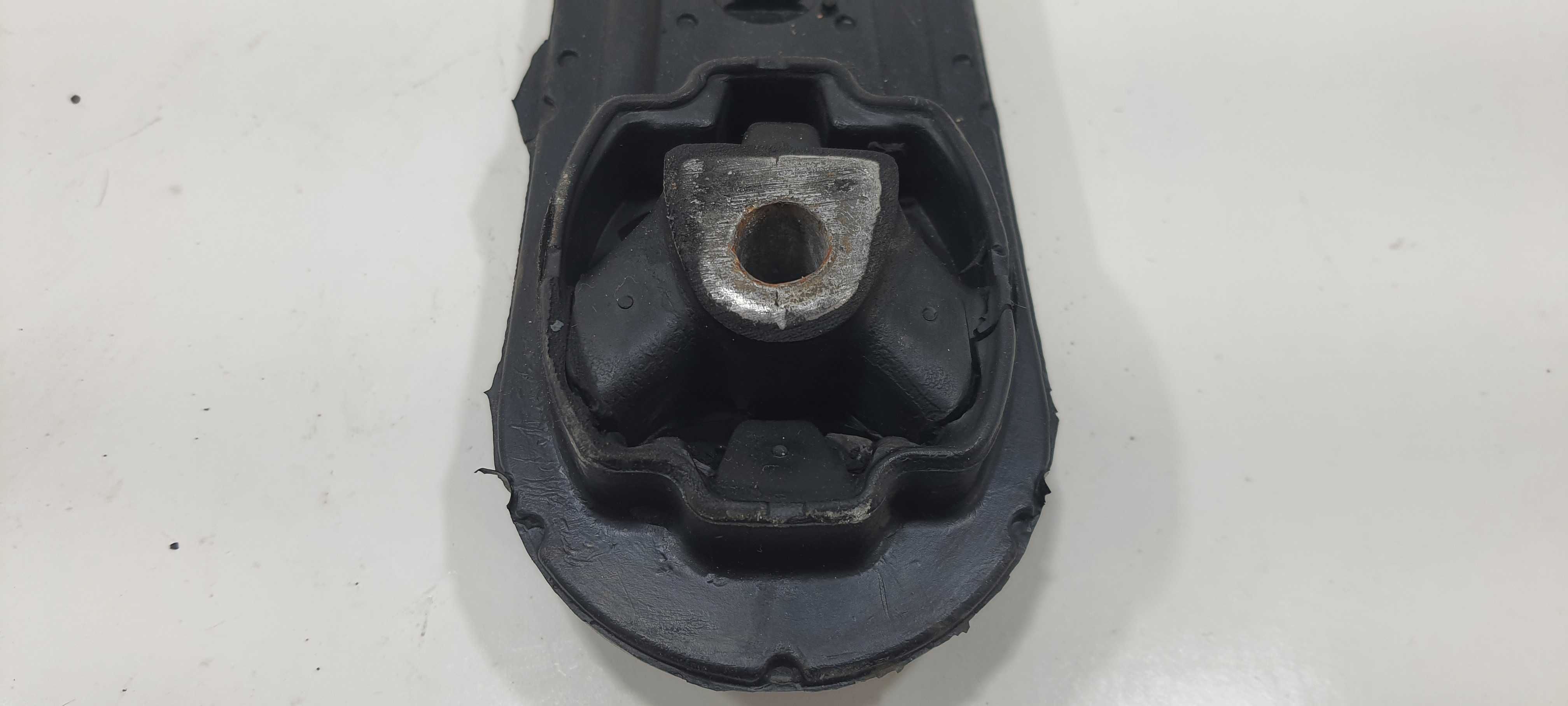 Coxim Inferior Cambio Nissan Tiida Sedan 1.8 2012 V2305 5
