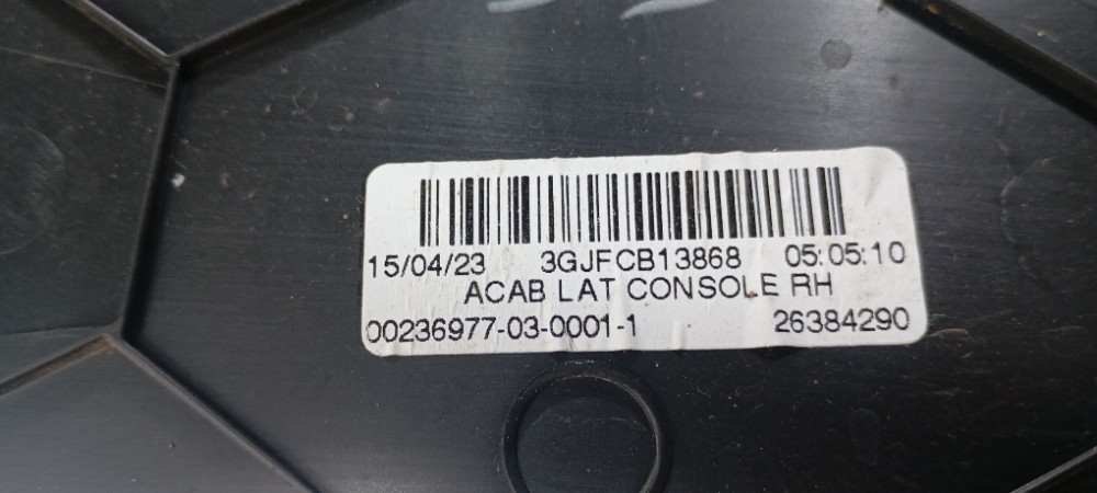 Console Central Gm Tracker Lt 2024 3gjgcb12094 8