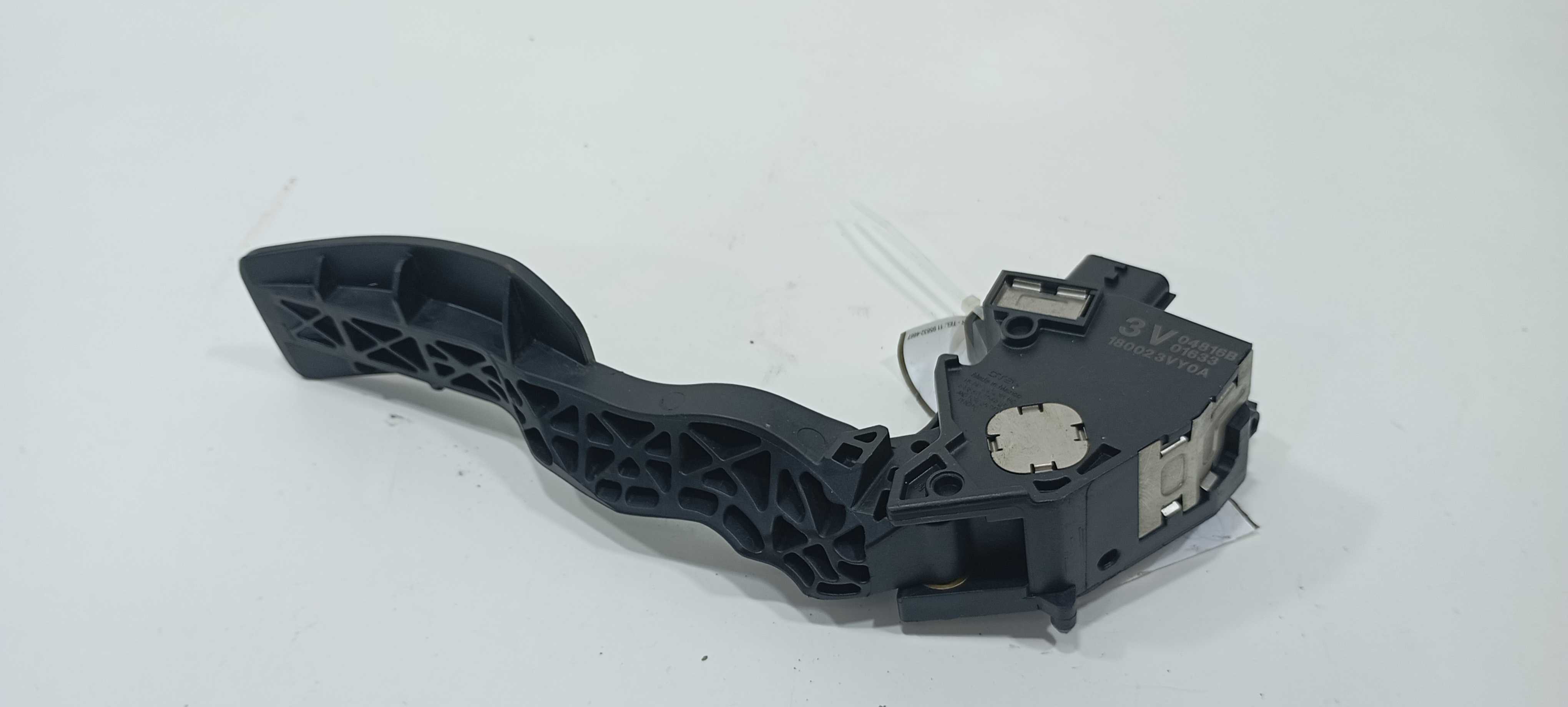 Pedal Acelerador  Nissan March Sv 1.0 2016 180023vy0a 2