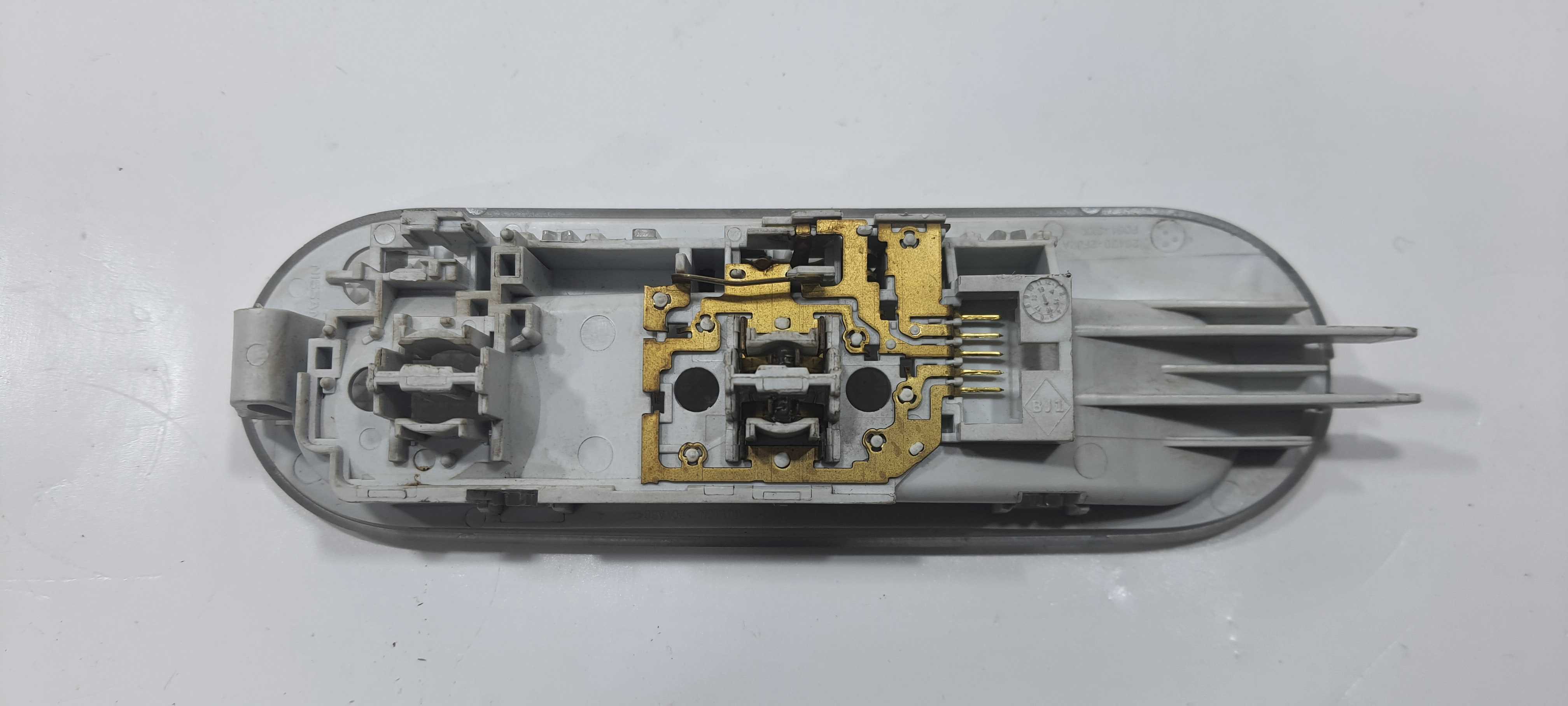 Luz  Teto Nissan March Sv 1.0 2016 264302fj2a 4