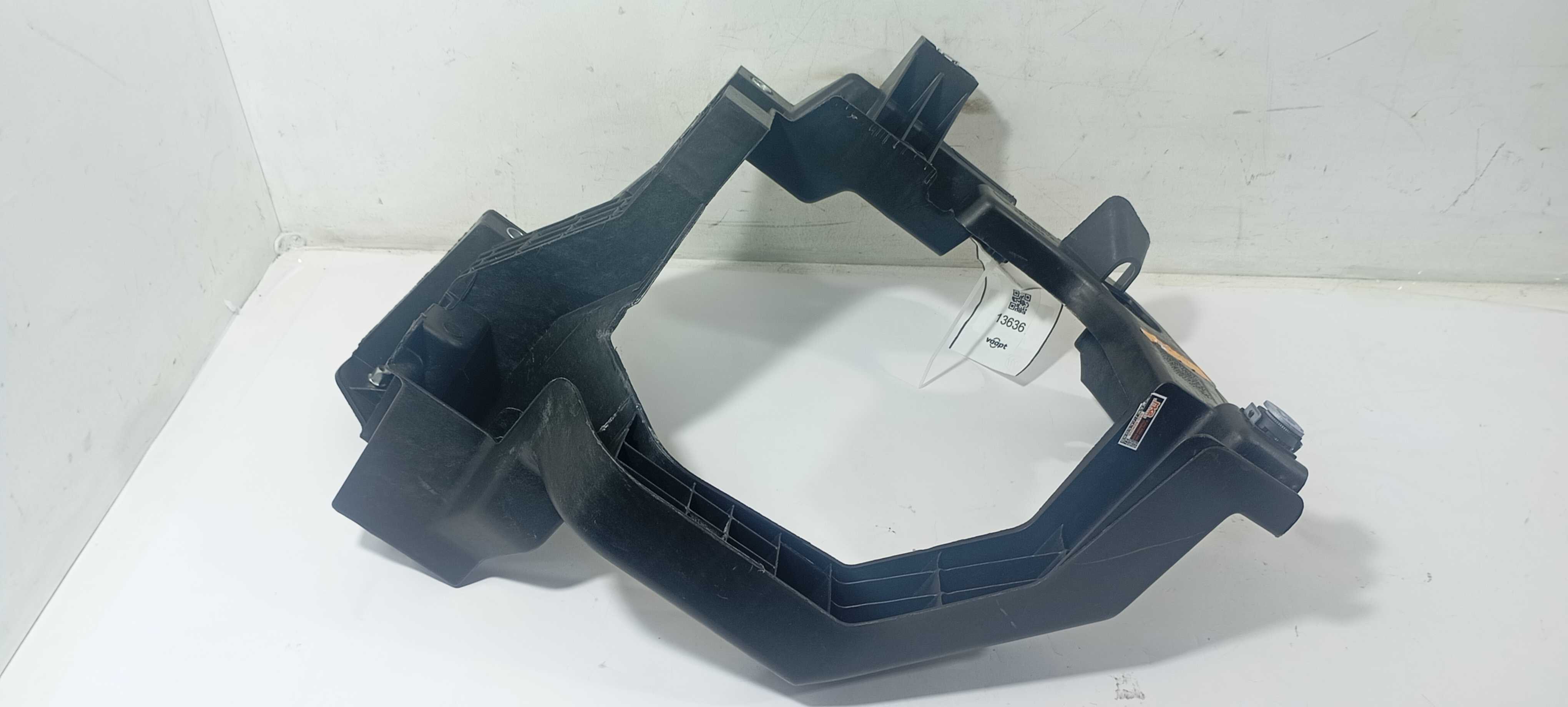 Suporte Farol Direito Fiat Toro Volcano 1.3 2025 521405870 3