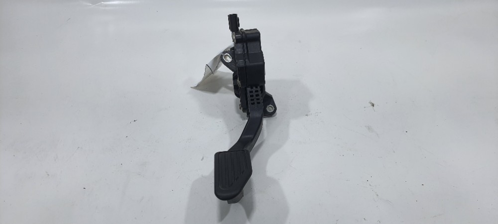Pedal Acelerador Toyota Etios Sedan 1.5 2014 7811052053 Preto 2