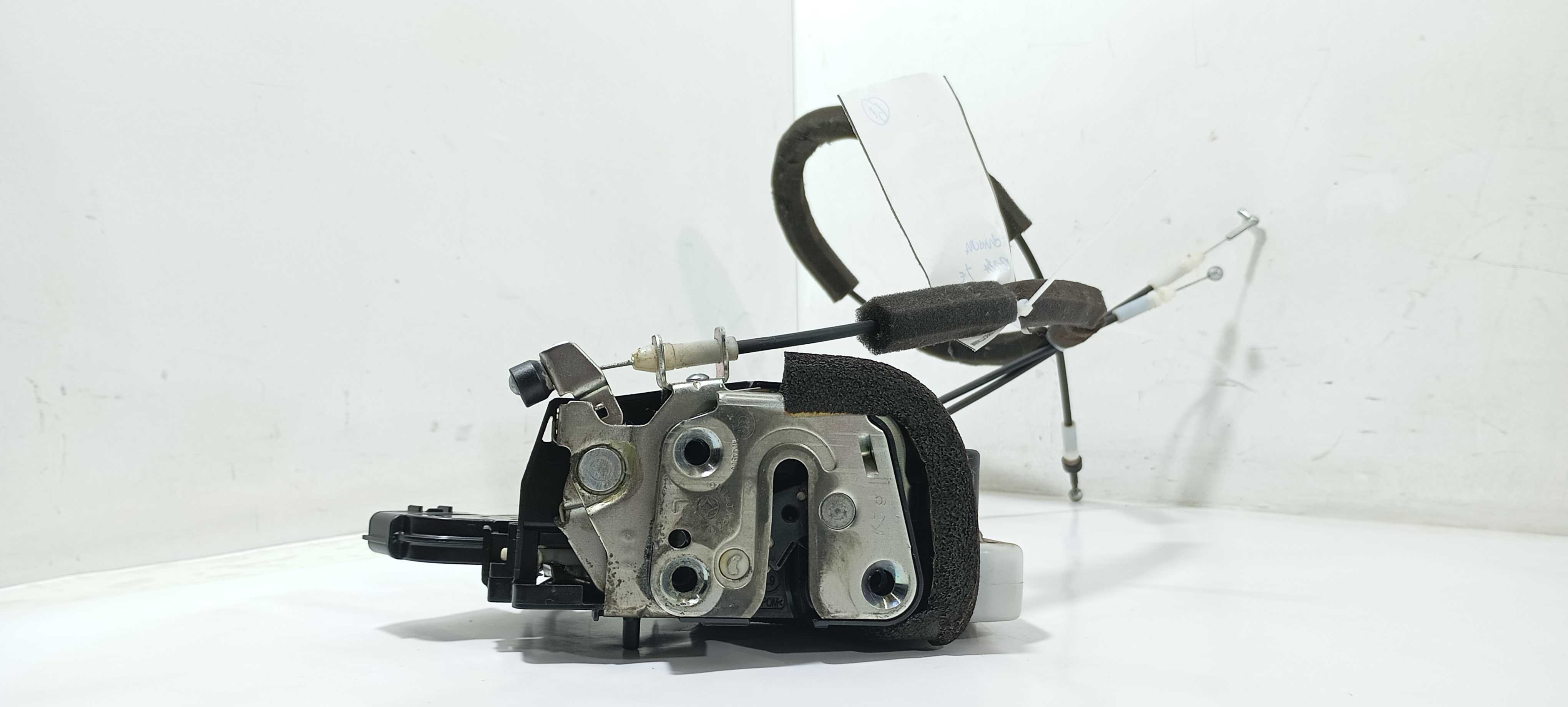 Fechadura Porta Tras. E. Nissan March Sv 1.0 2016 F5714520 1