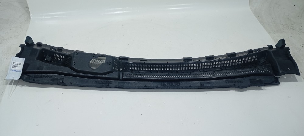 Churrasqueira Renault Kwid 2021 668118617r Detalhe Preto 2