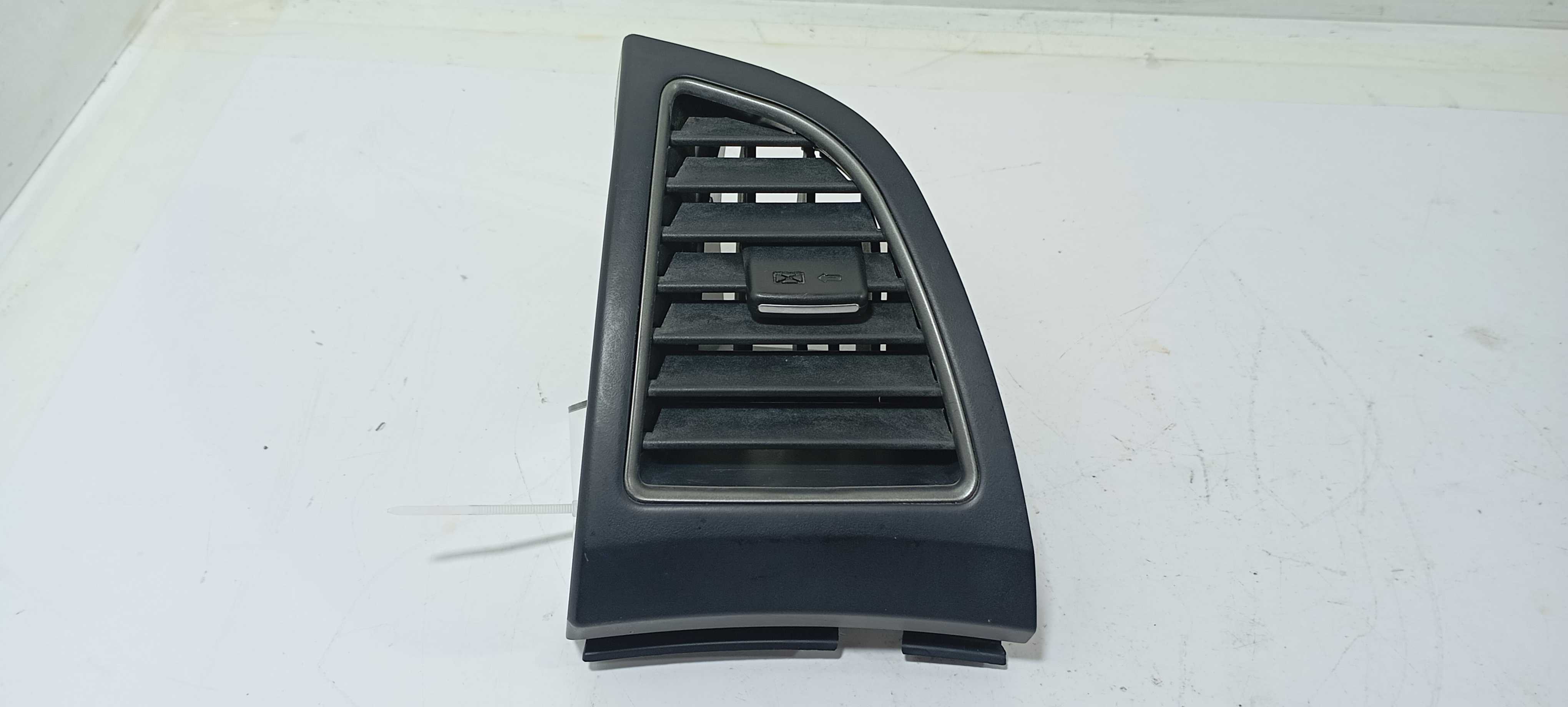 Difusor Ar Esquerdo  Hb20x Premium 1.6 2018 974801s000 3