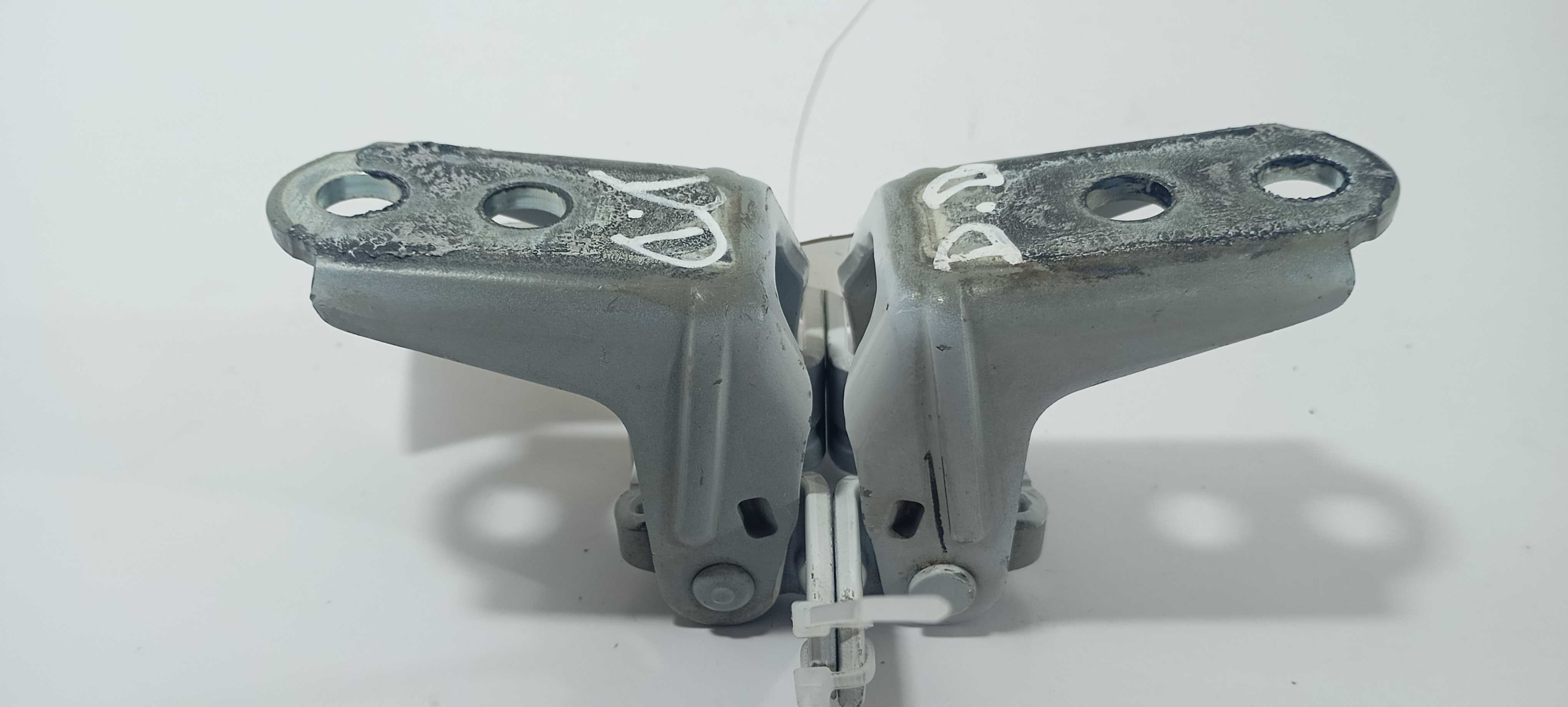 Dobradiça Diant Direita Nissan Kicks Cvt 1.6 2019 824205rb0a 4