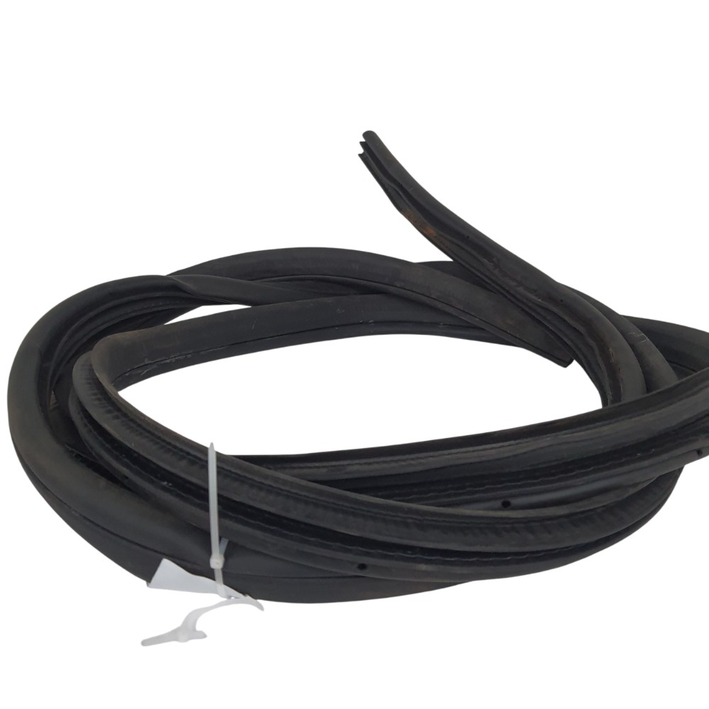 Borracha Porta Traseira Direita Kicks 2022 828305rb0a 2