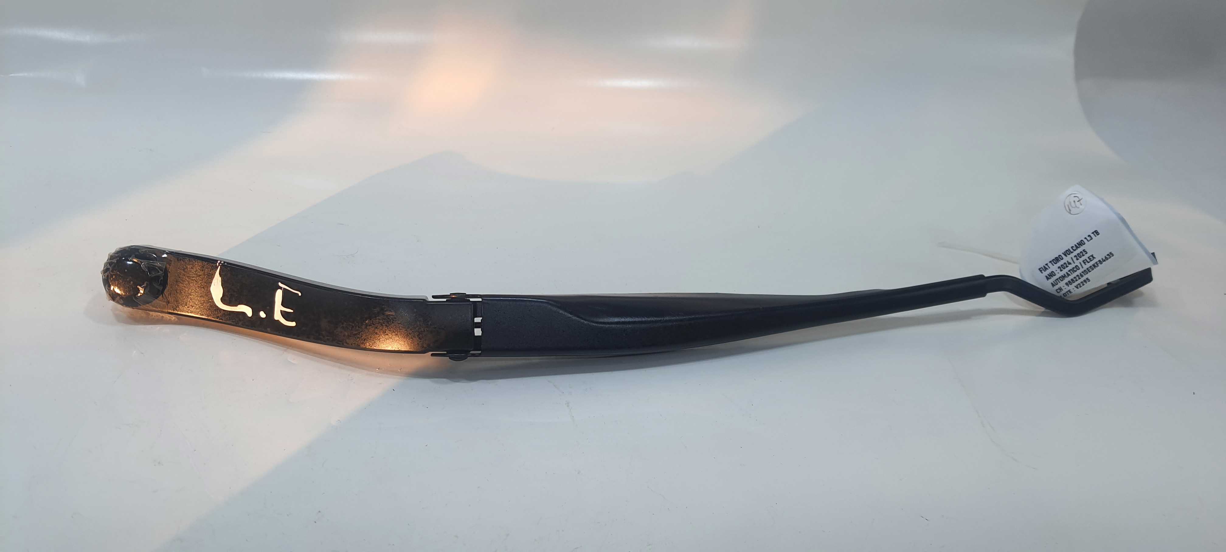Braço Limpador Esquerdo Fiat Toro Volcano 1.3 2025 V2295 2