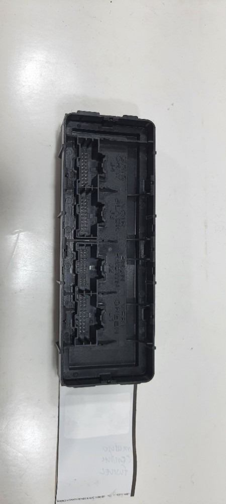 Módulo Central Fusiveis Chevrolet Cruze Sedan 2014 13587630