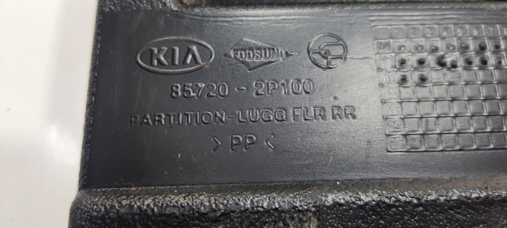 Separador Porta Malas Kia Sorento 2.4 2012 857202p100 6
