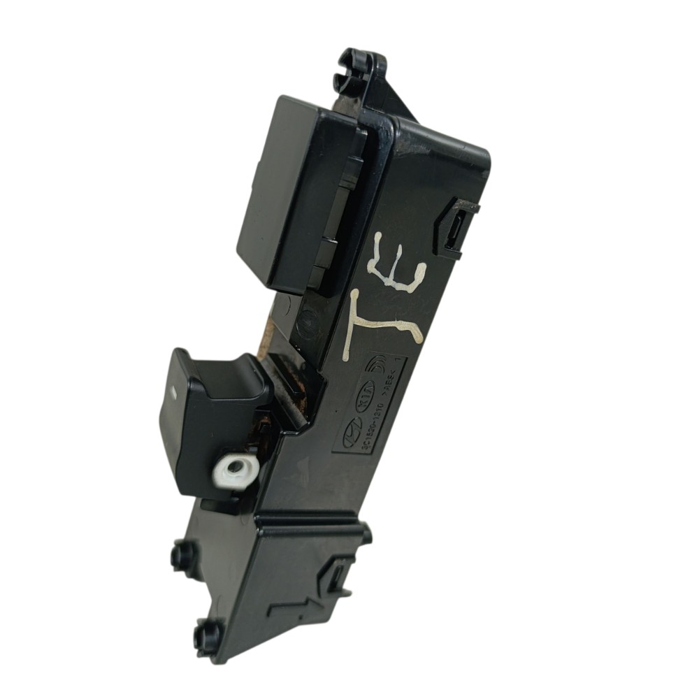 Botao vidro traseiro esquerdo tucson gls 1.6 2019 93580D3031 2