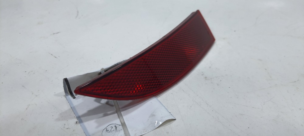 Defletor Parachoque Traseiro Direito Sandero 2019 265600427r Vermelho 3