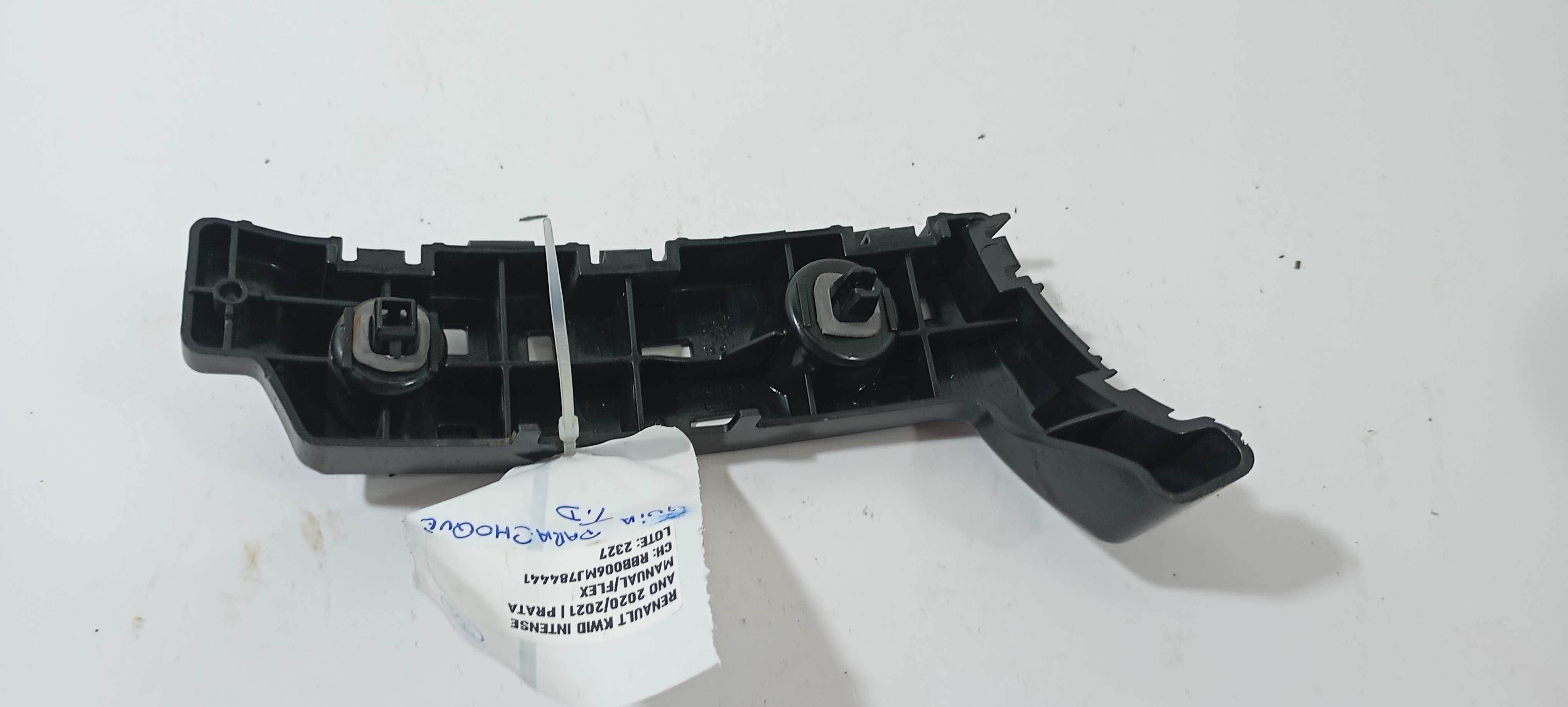 Guia Parachoque Traseiro Direito Kwid 2021 850445472r 5