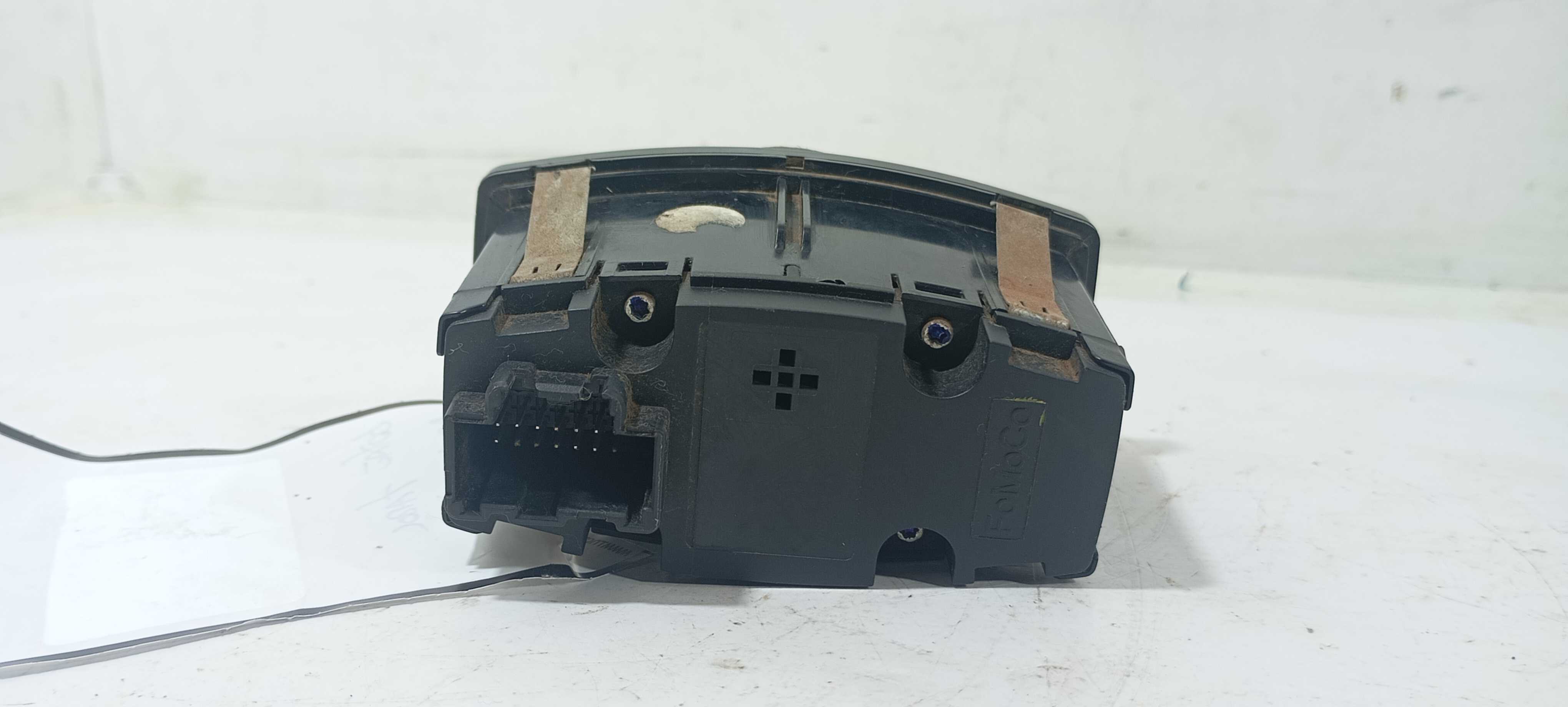 Botão Farol C/ Detalhe Ford Ka Hatch 1.0 2020 E3b513a024bc 3