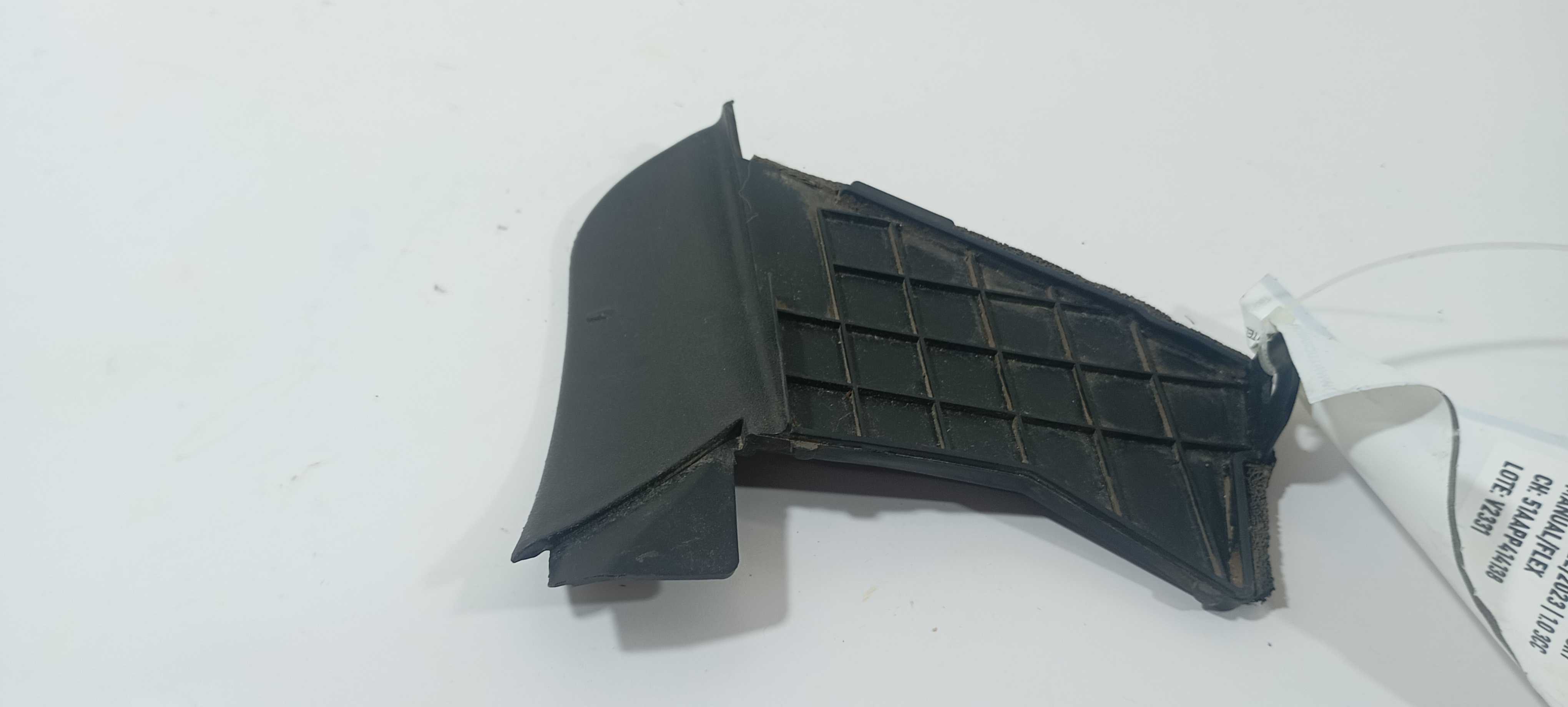 Acabamento Churrasqueira Direita Hb20 2023 86156r1000 Preto