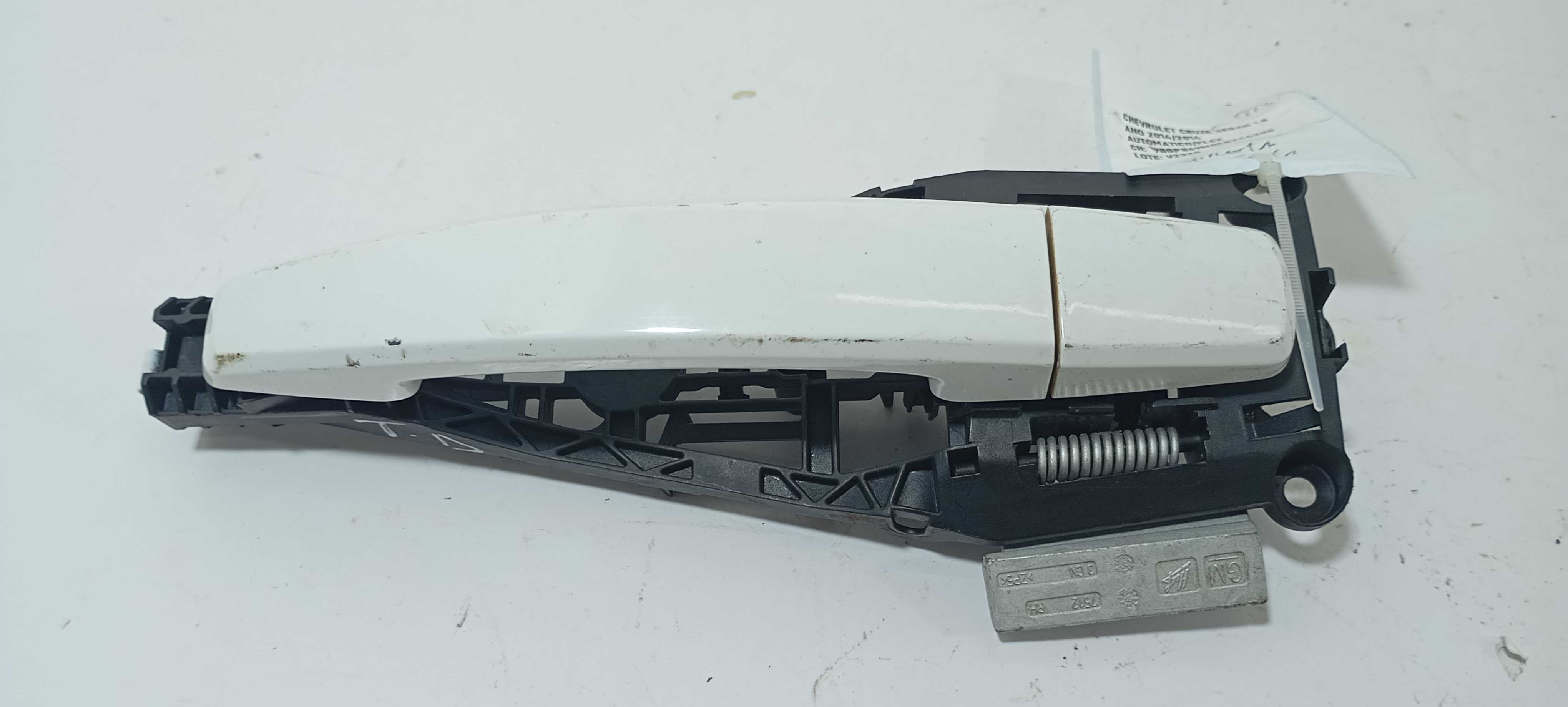 Maçaneta Ext Porta Traseira Direita Cruze 2014 25936881 Branco Traseira 1