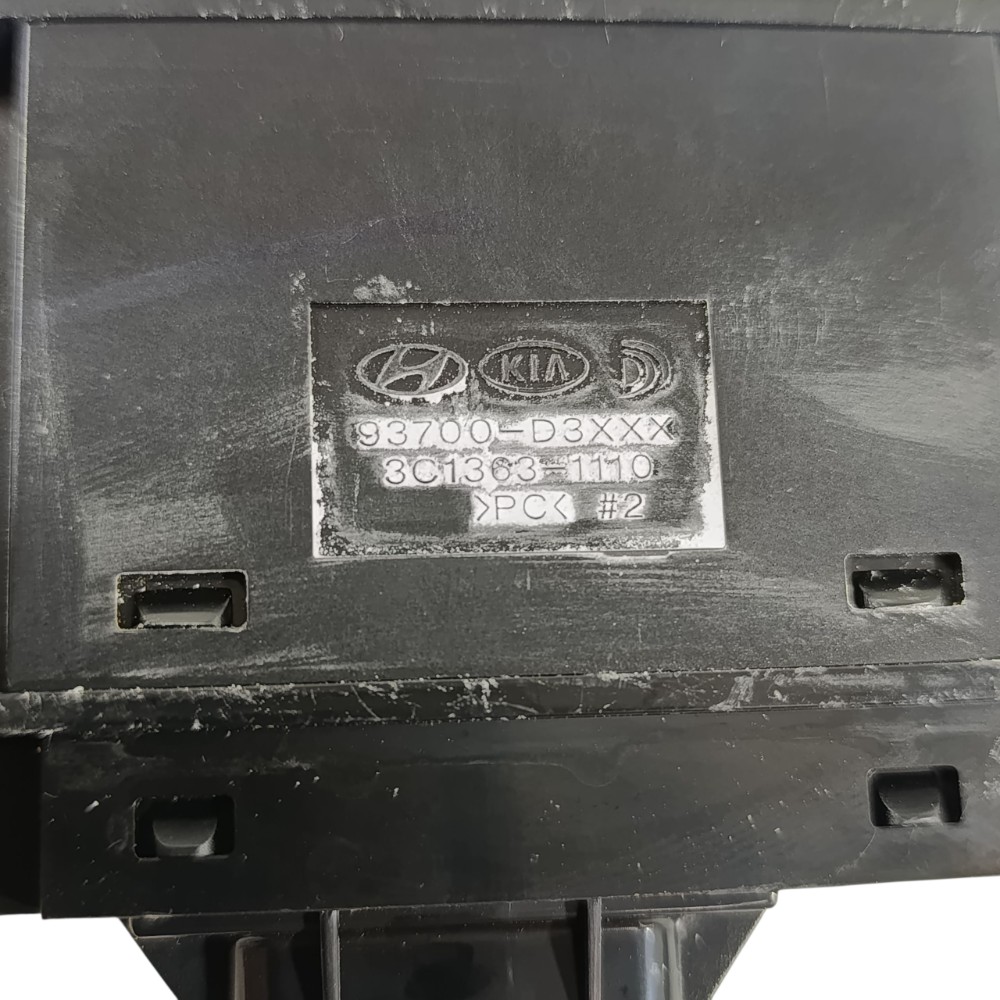 Botão Pisca Alerta New Tucson Gls 1.6 2019 93700d3xxx Preto 4
