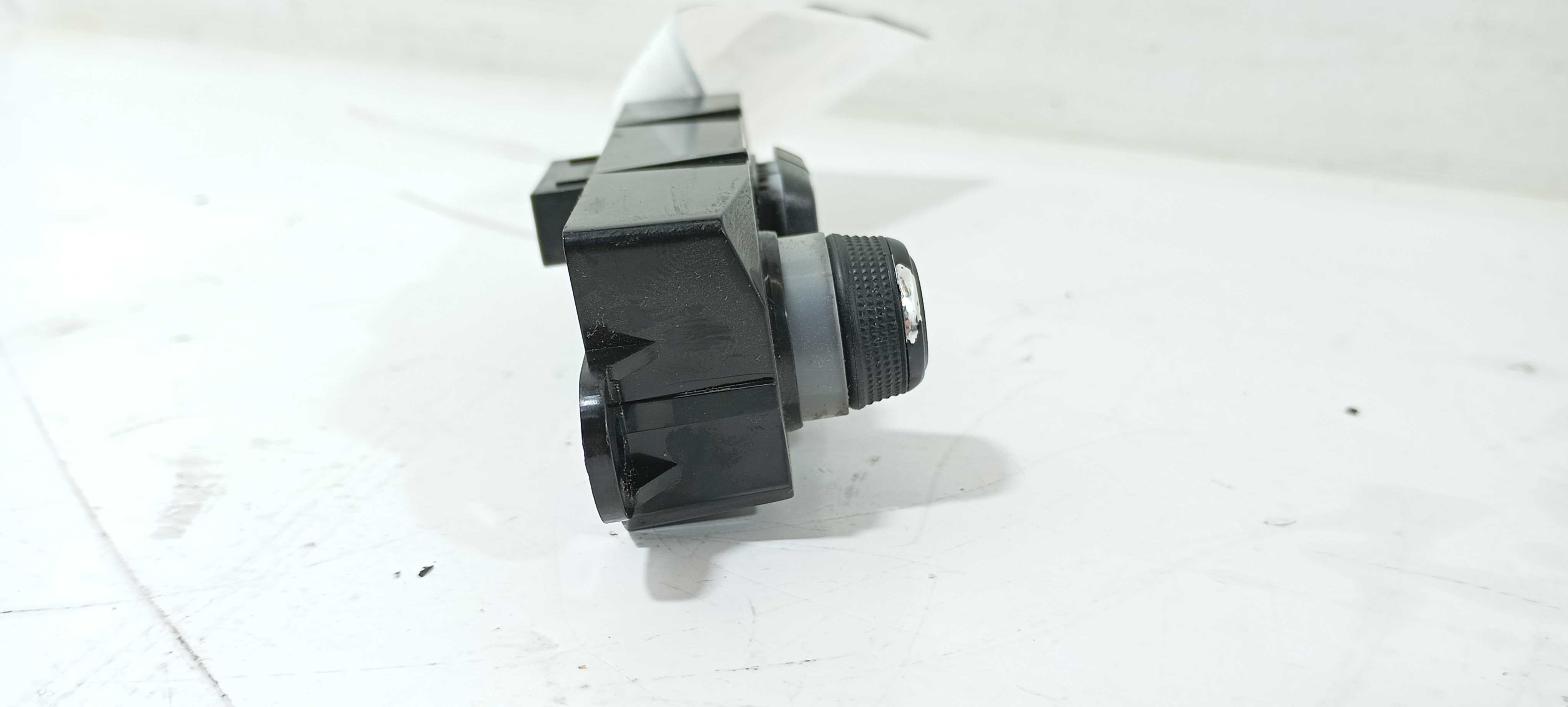 Botão Multimídia Gm Onix Active 1.4 2018 42342514 1